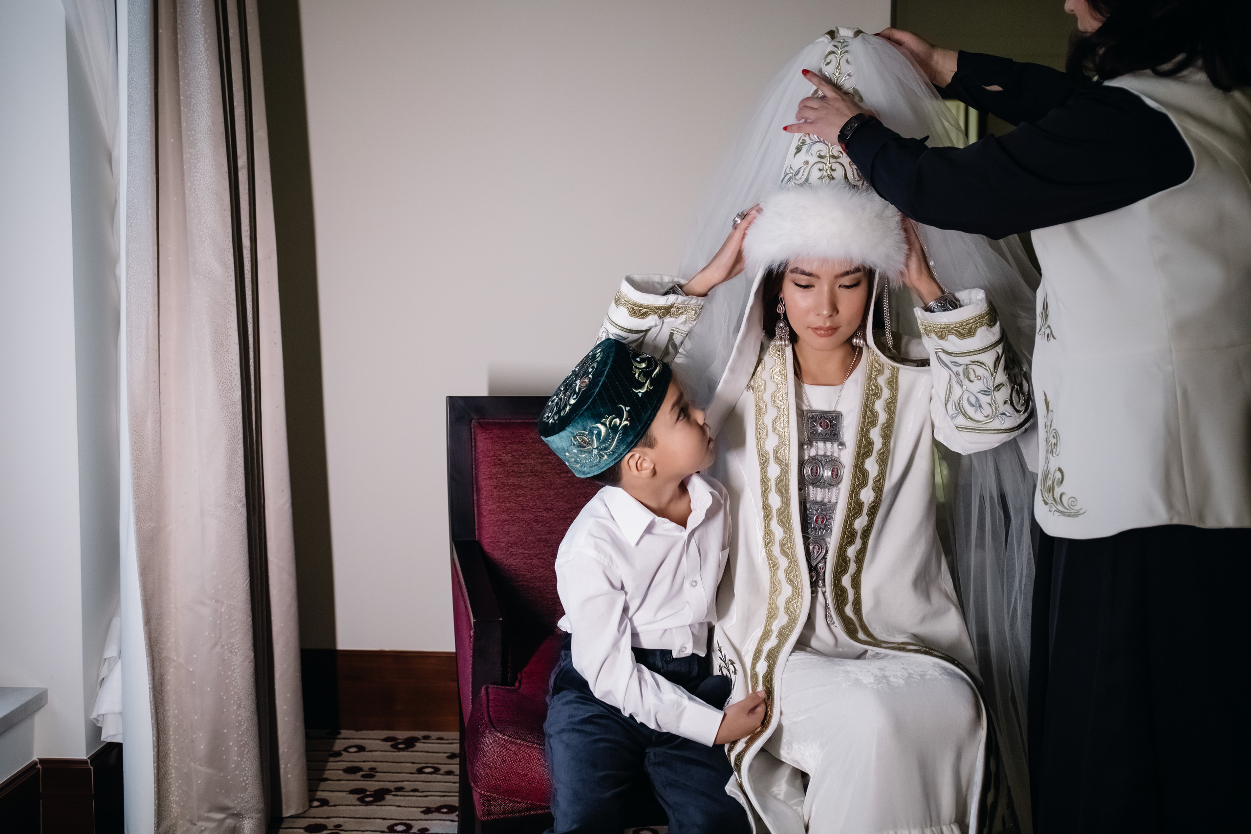 Ernest & Asem 2020 Moscow. Wedding and family photographer in Moscow