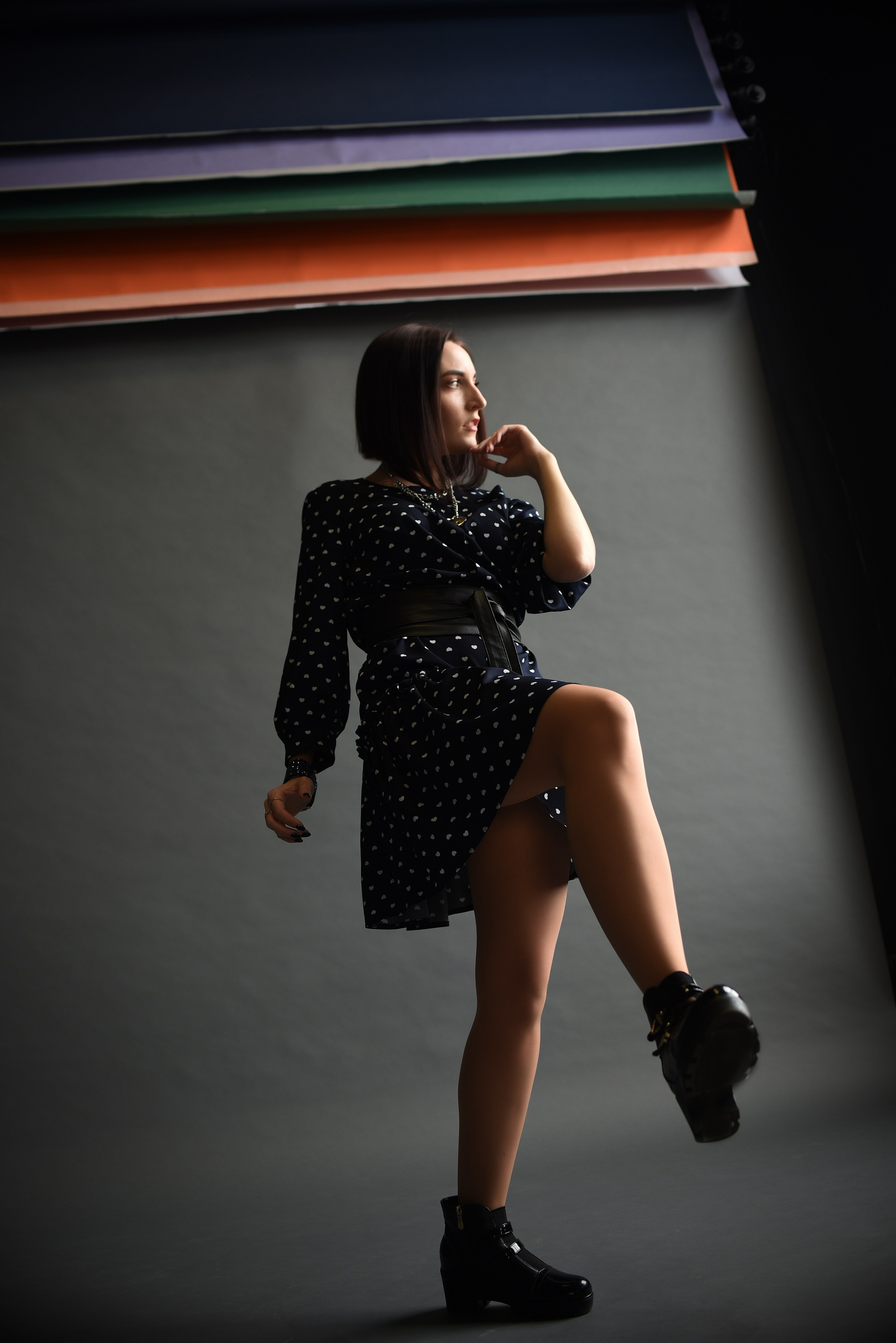 Индивидуальная студийная. Свадебный, семейный, детский, контент фотограф в Омске Максим Ильин