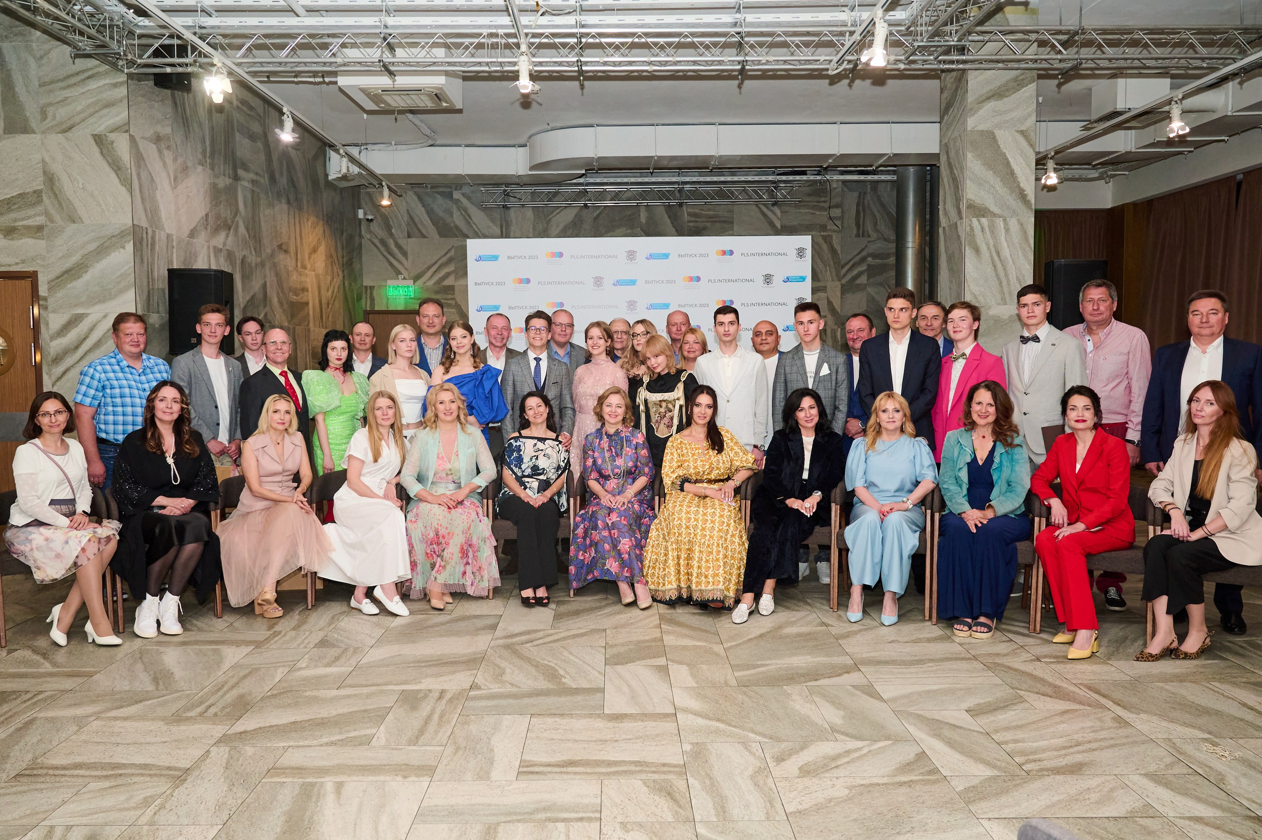 Детские праздники, Выпускные, 1 сентября. Выпускные Альбомы в Нижнем Новгороде