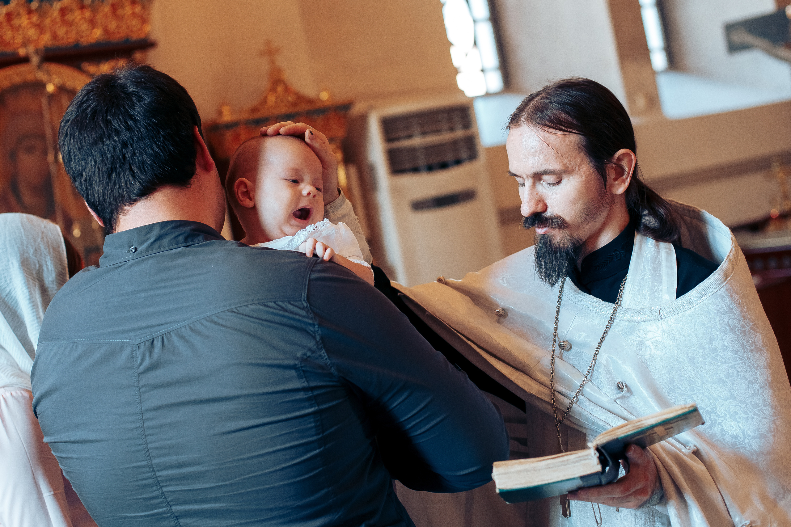 Крещение Кирилла. Свадебный фотограф в Краснодаре Николай Крауз