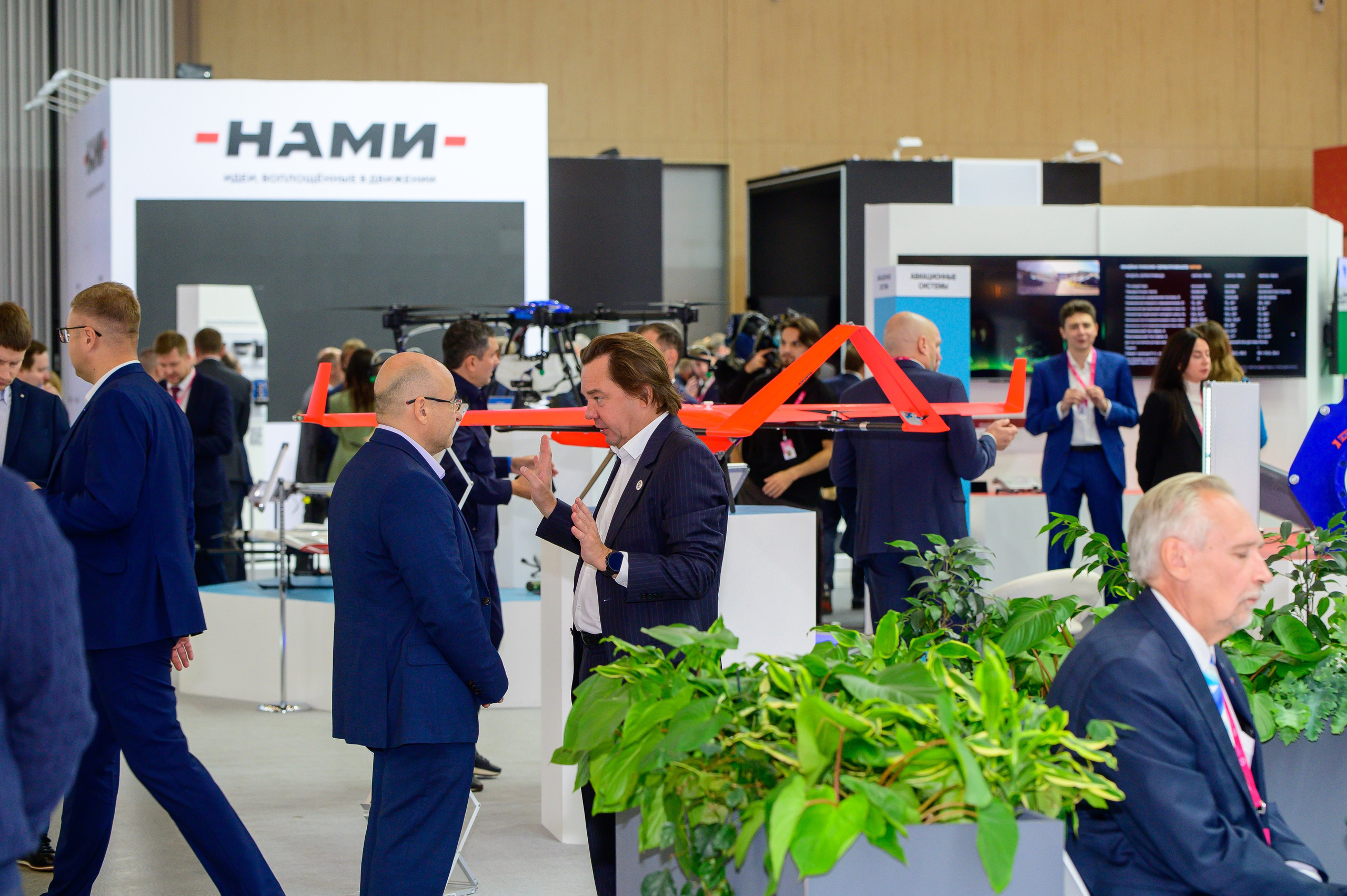 BigindustrialweekBelarus. Фотоуслуги, услуги фотографа, фотографирование важных событий