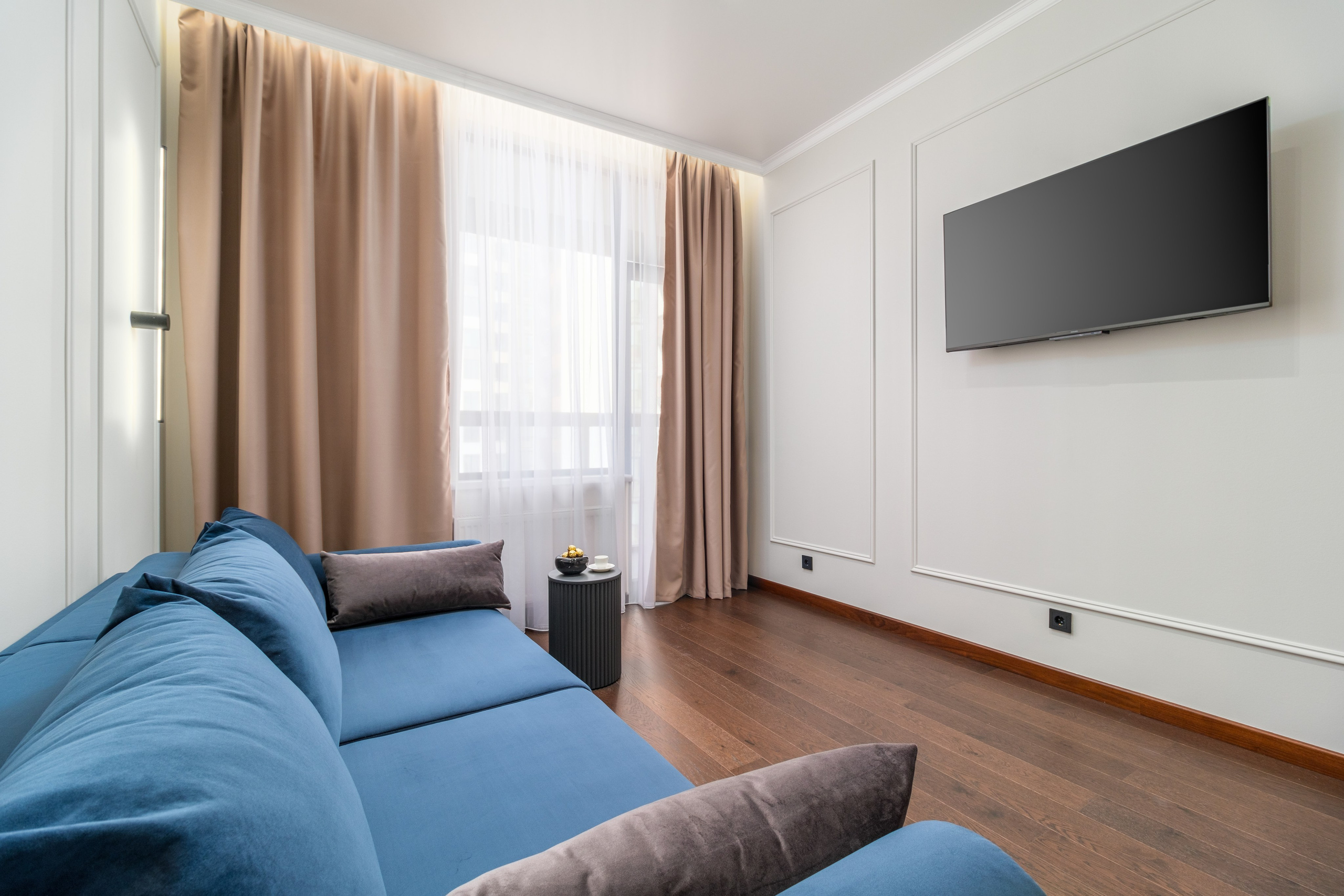 Интерьерная фотосессия двухкомнатной квартиры