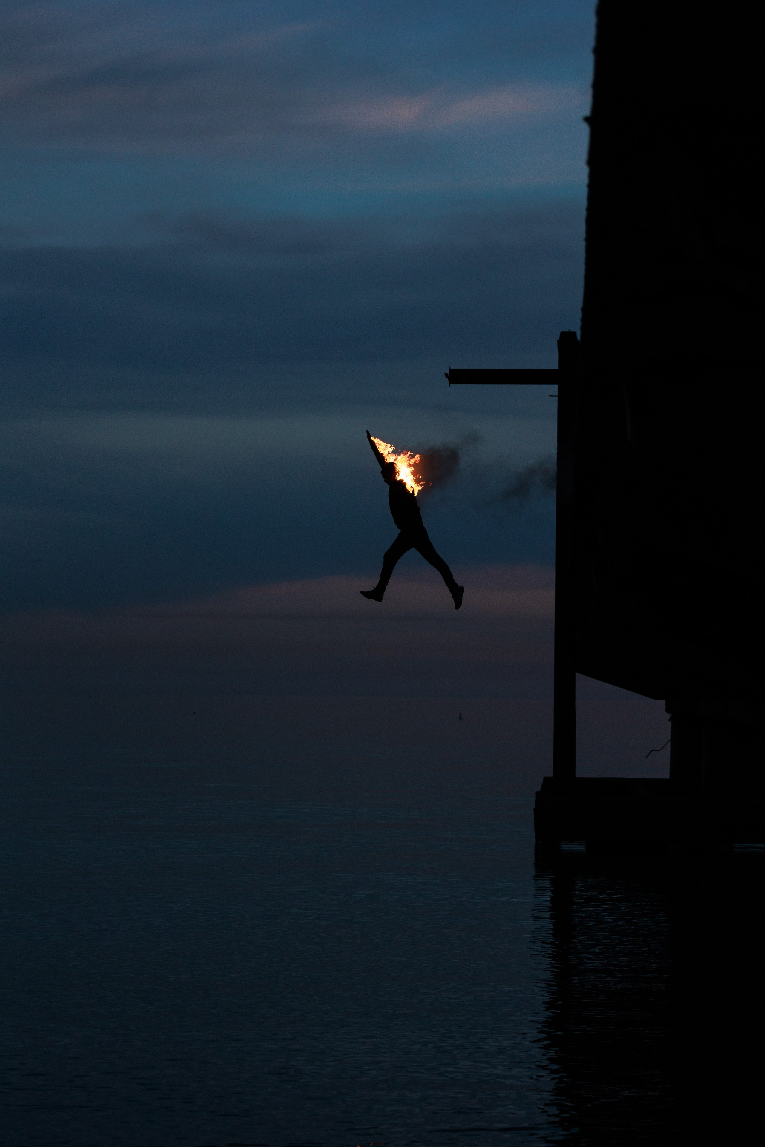 With fire. Photographer in Saint-Petersburg and Moscow Max Spector