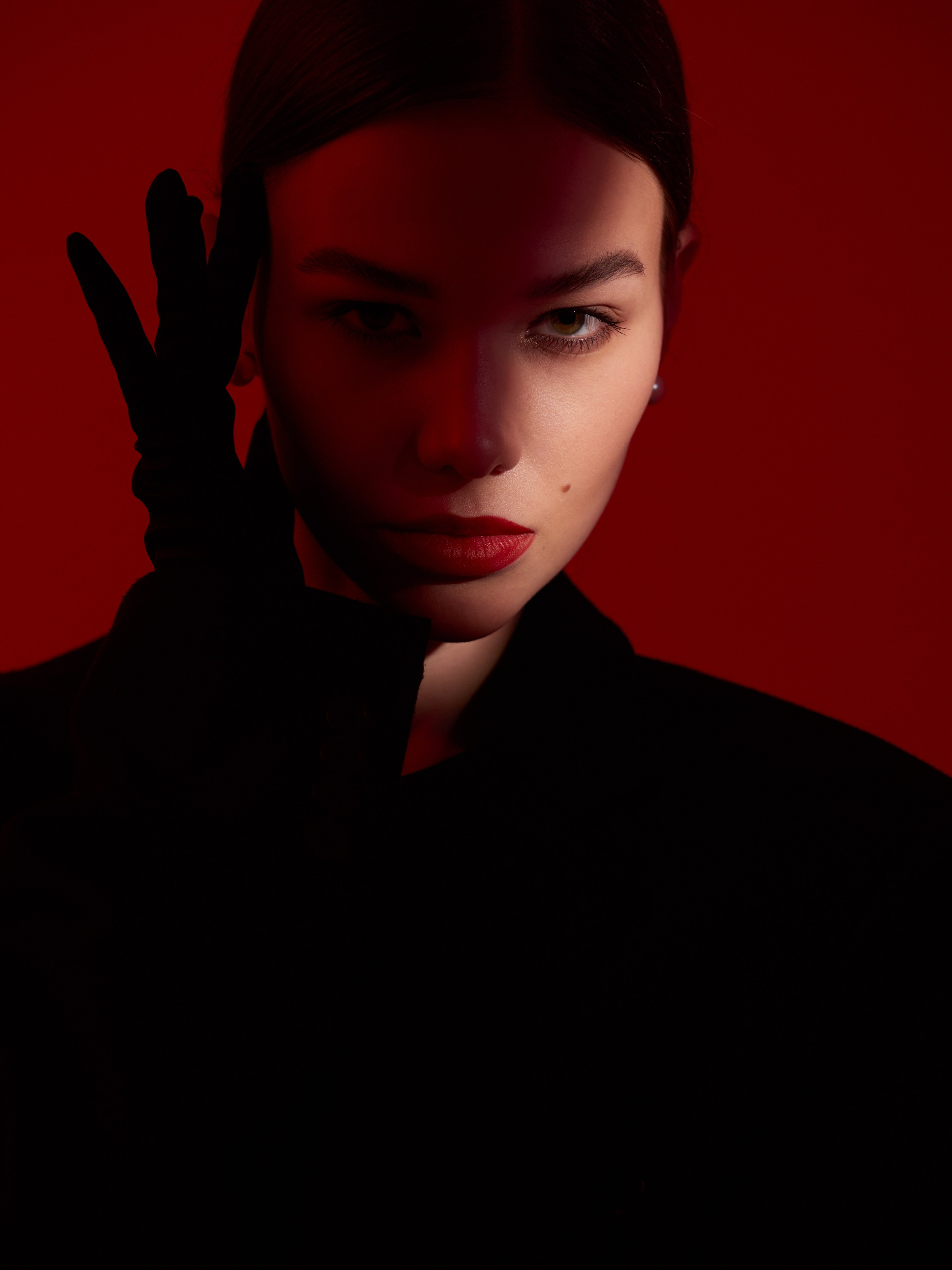 Студийная креативная серия фотографий. Екатерина Ханенко — фотограф в Екатеринбурге