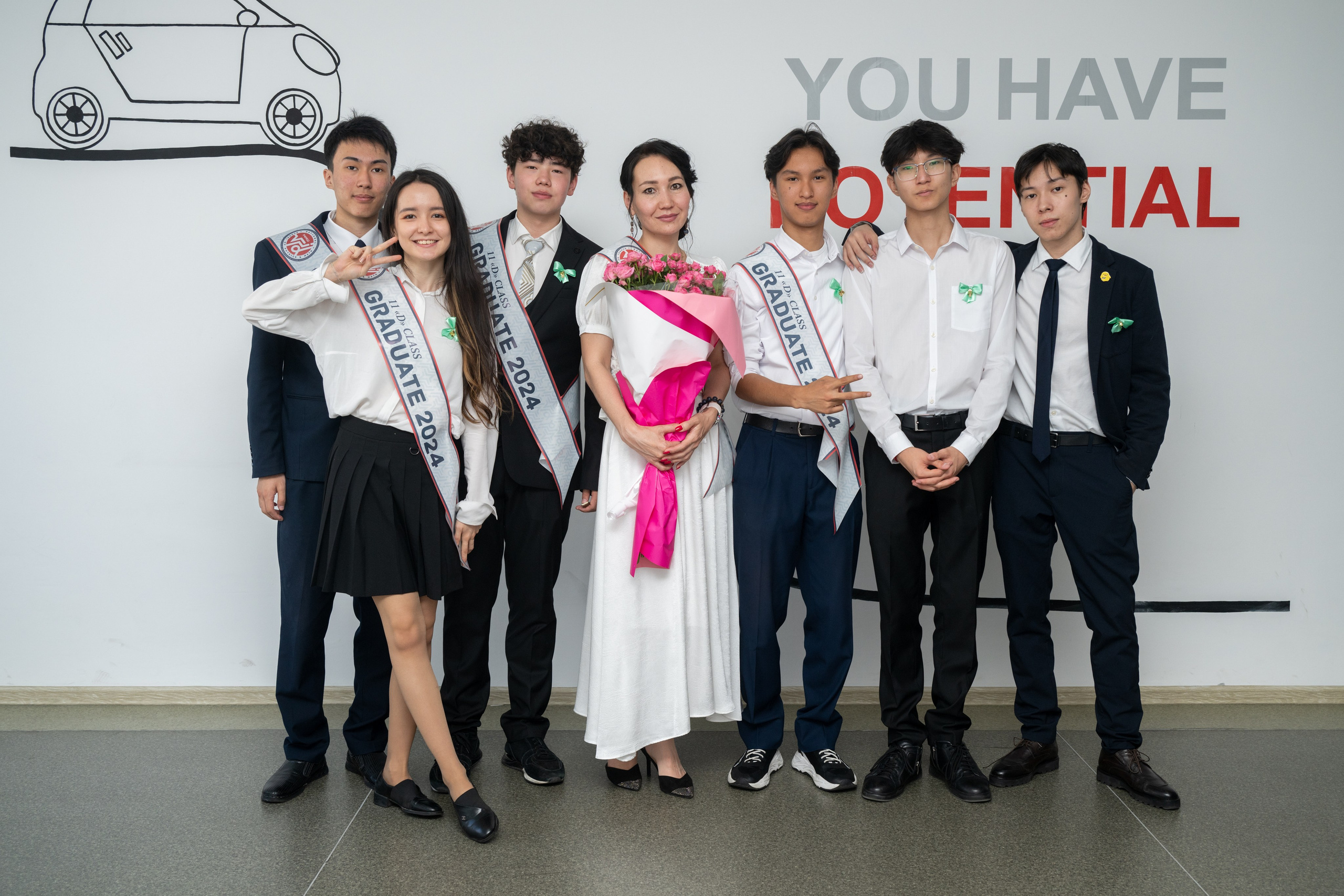 Вручениe | Линейка. Фото и видеосъемка в Алматы