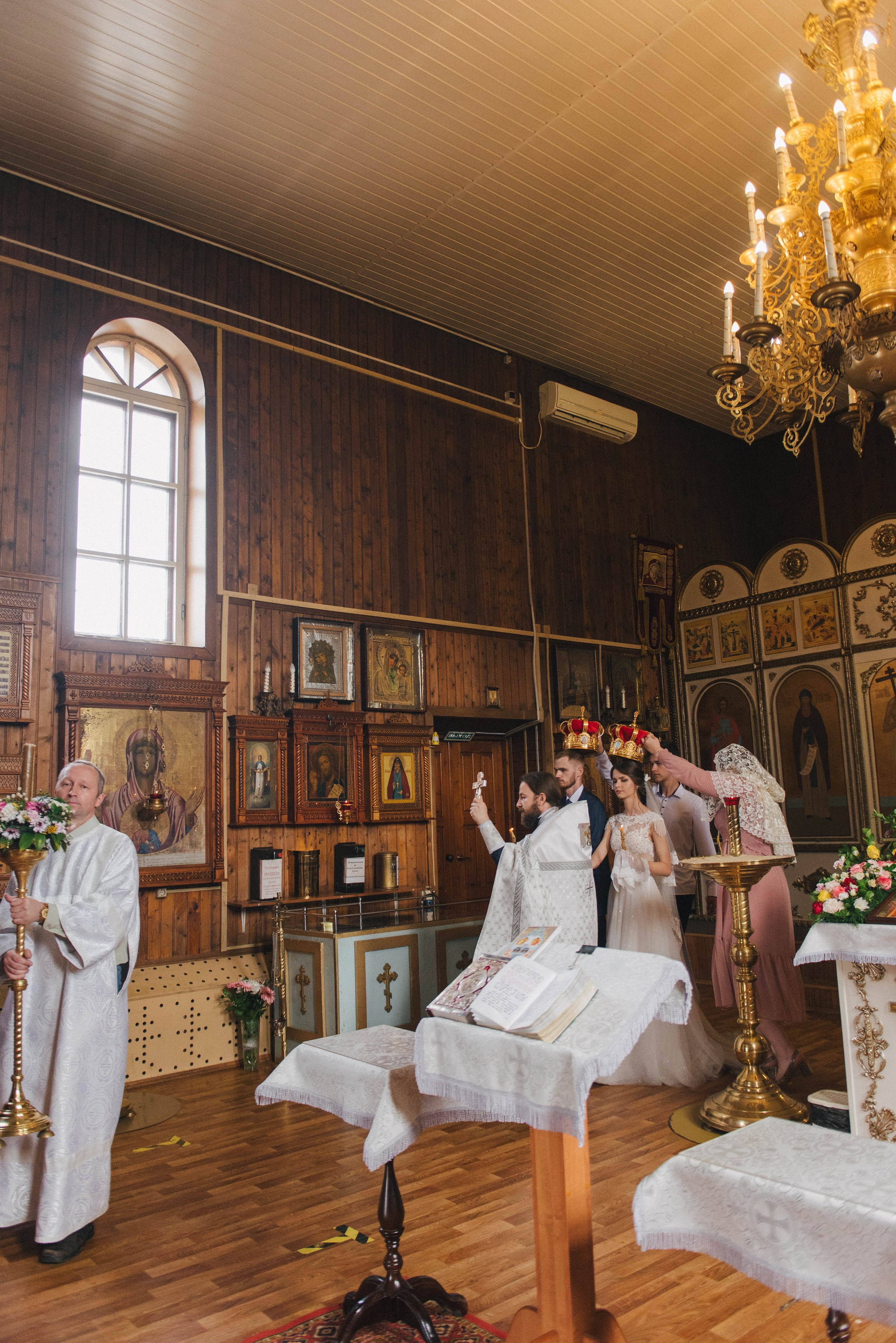 Венчание Никиты и Тони — Храм Иоанна Кронштадского. Свадебный и семейный фотограф Волгоград Москва