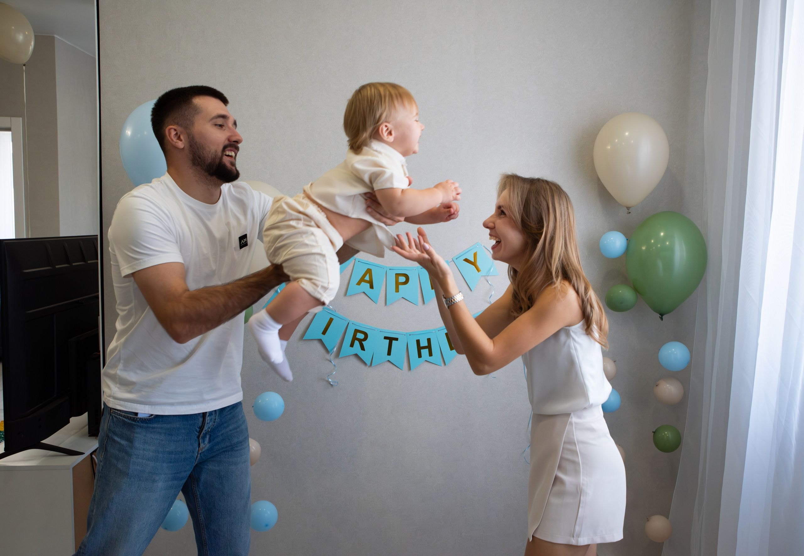 Первый день рождения. Фотограф в Краснодаре Анна Карелина