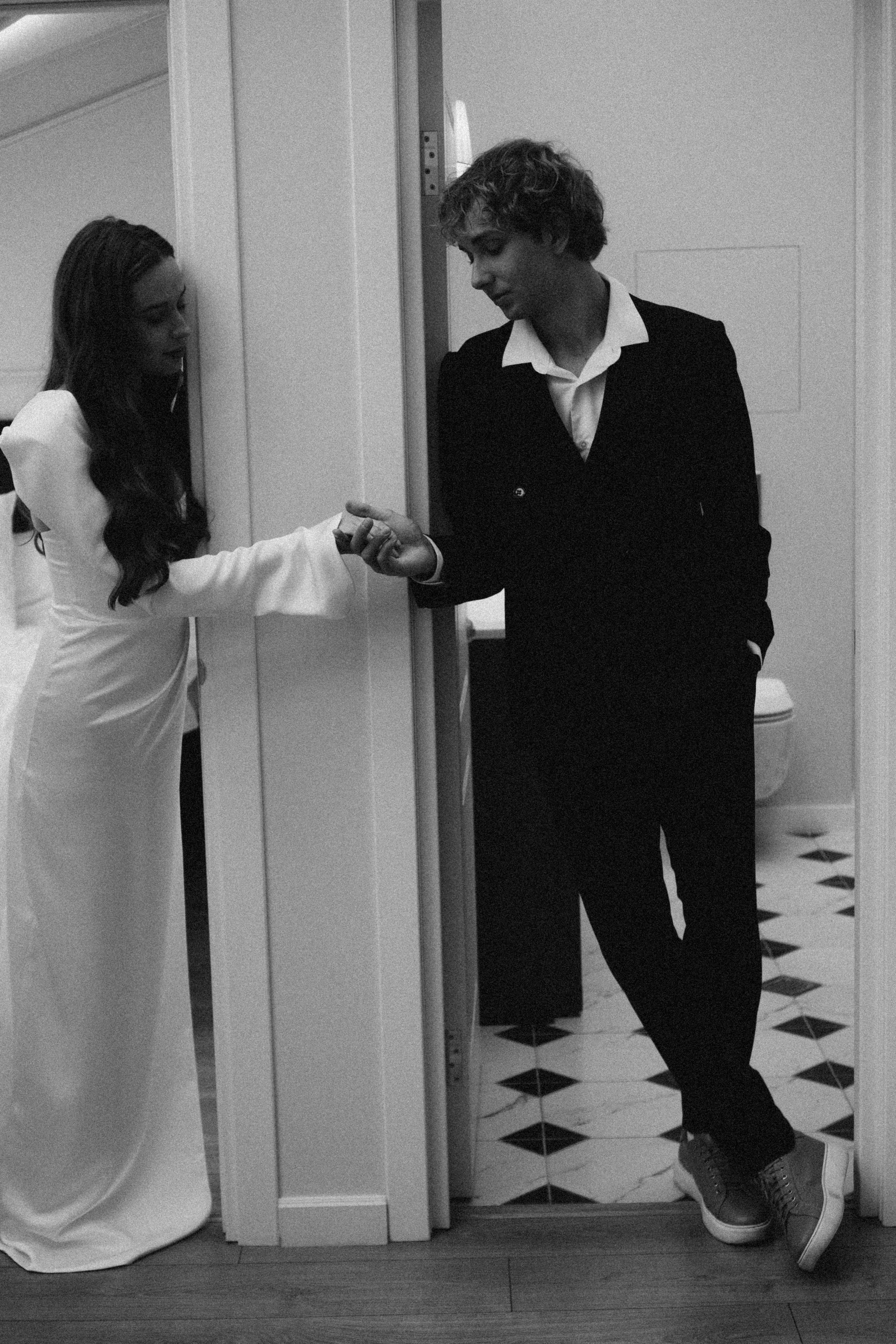 СВАДЕБНАЯ СЬЕМКА В ОТЕЛЕ. СБОРЫ ЖЕНИХА И НЕВЕСТЫ И ТАКЖЕ ТОР И ПОДГОТОВКА К ПРОГУЛКЕ. Профессиональный фотограф, Санкт-Петербург — Виктория Богомолова