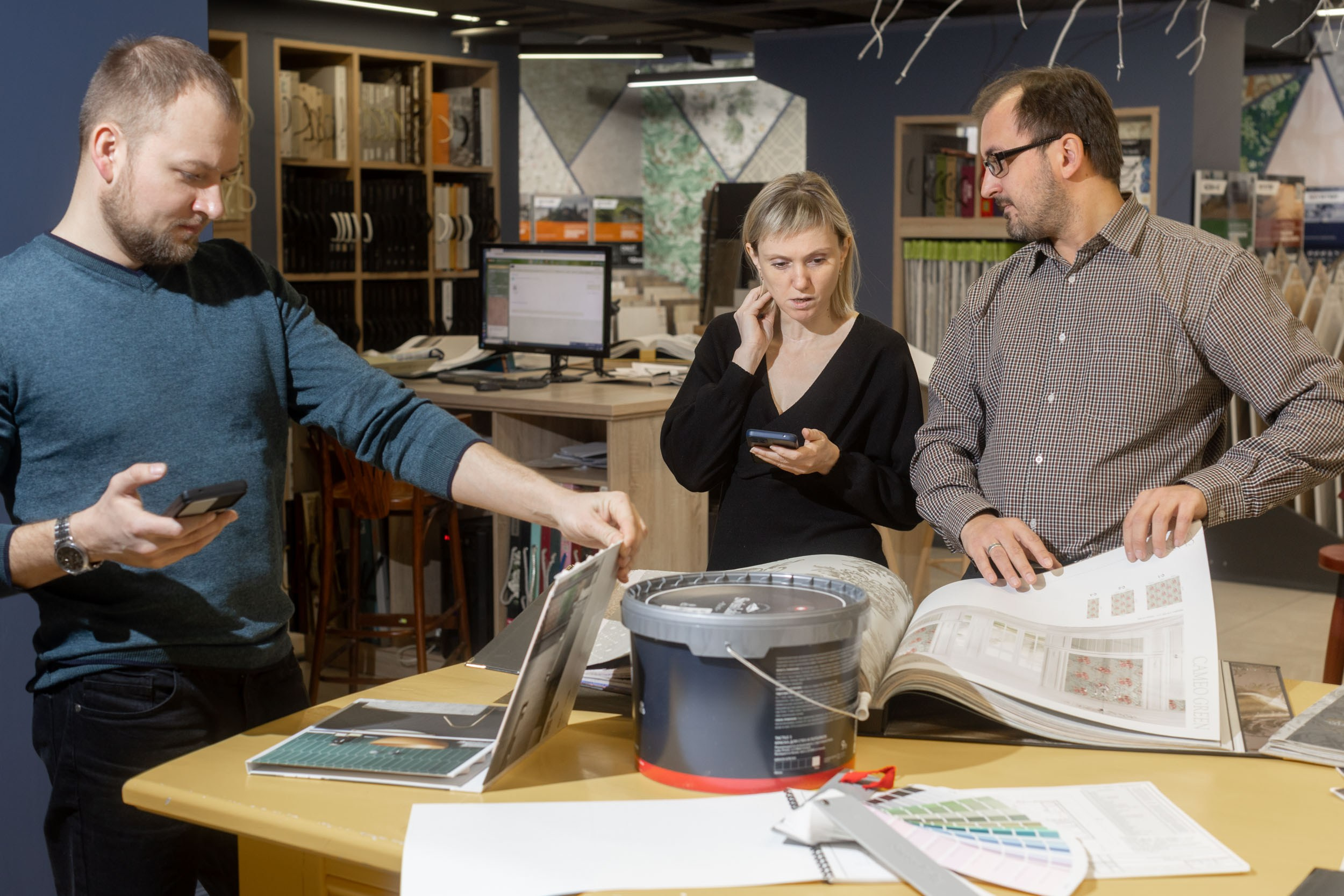 Рабочие будни дизайнеров