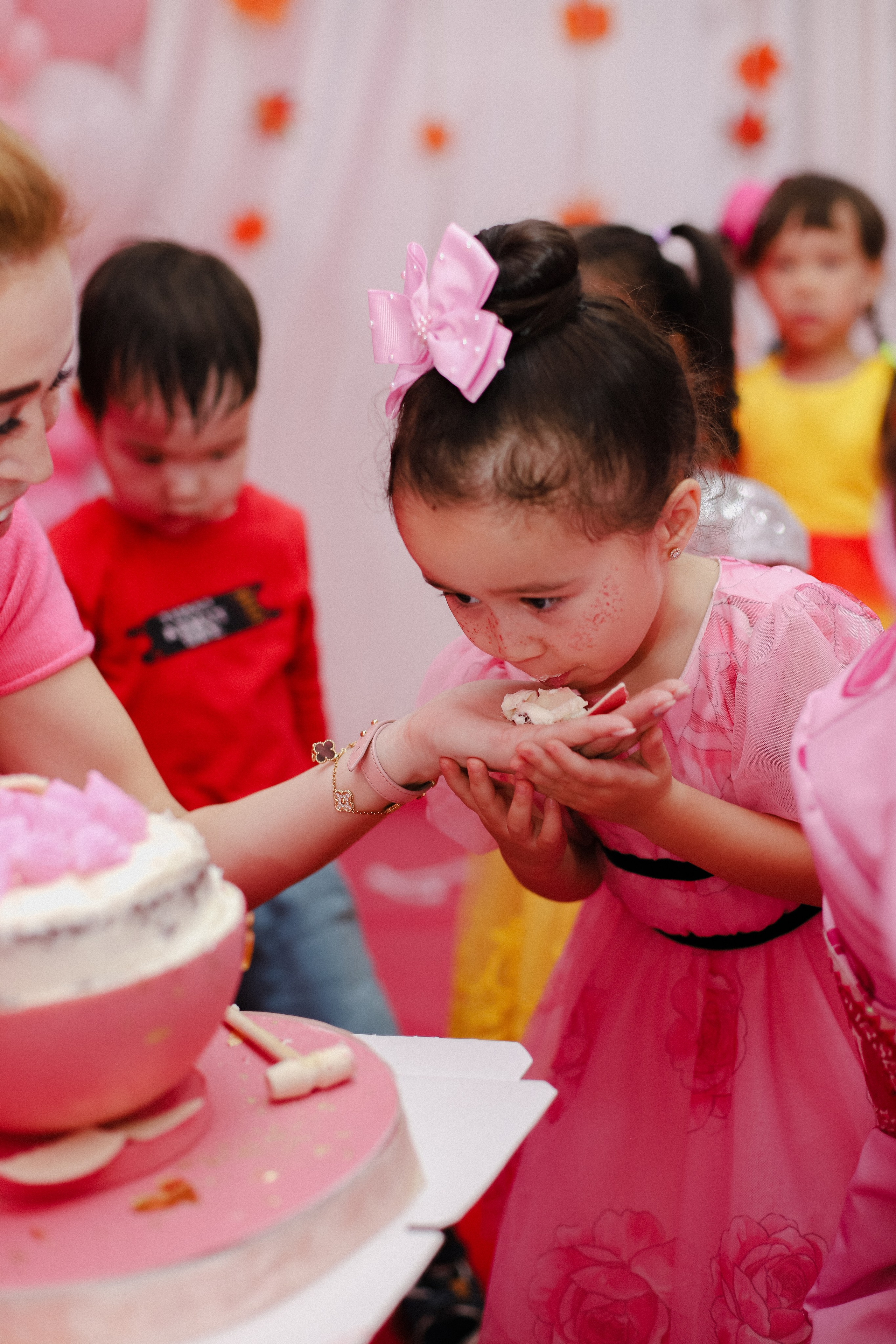 День рождение Сафии. Фотограф в Алматы и Москве Даша Пушкина