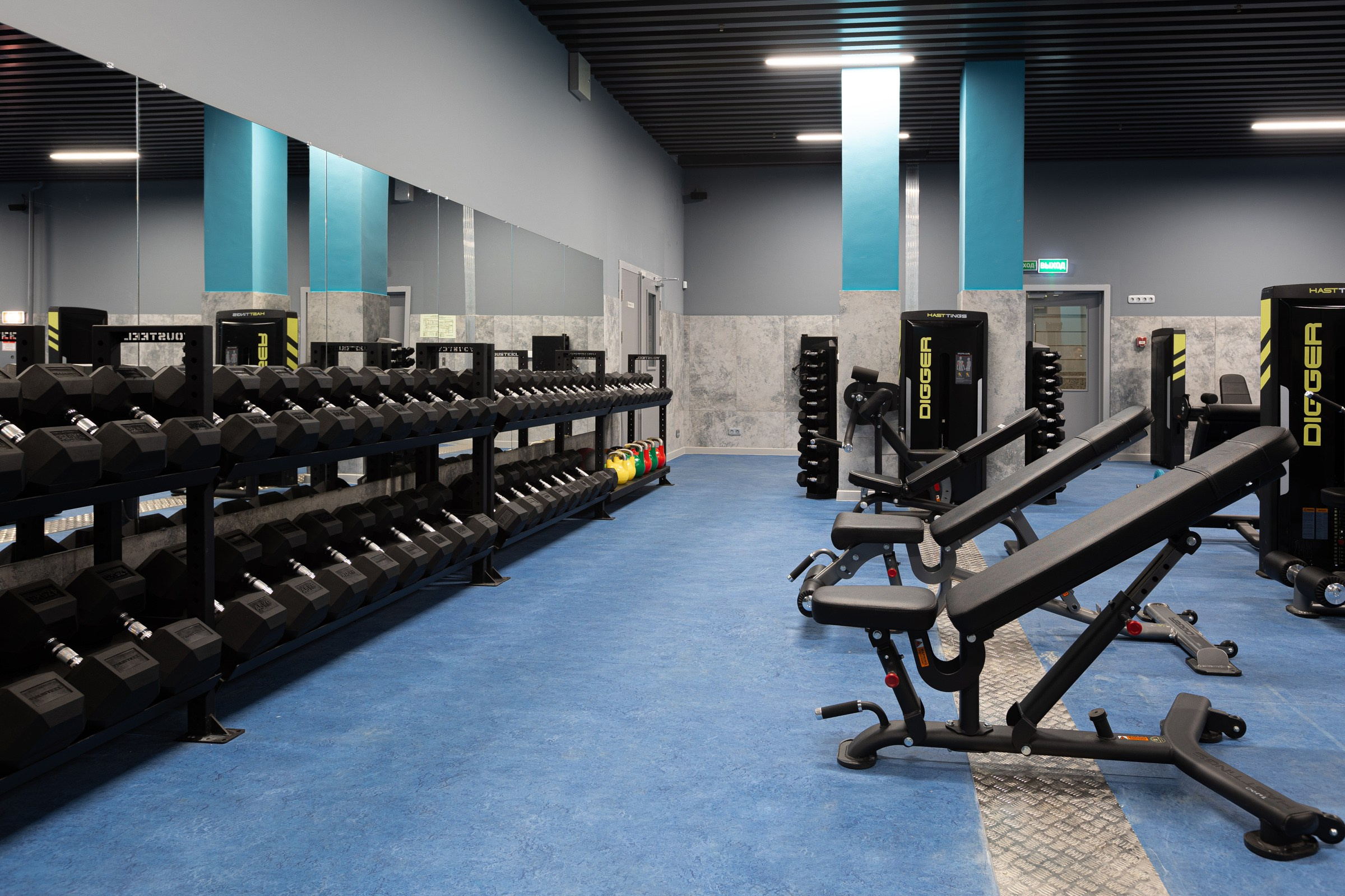 Тренажерный зал стадион Динамо. Worldwide Wedding Photography Demskoy Studio