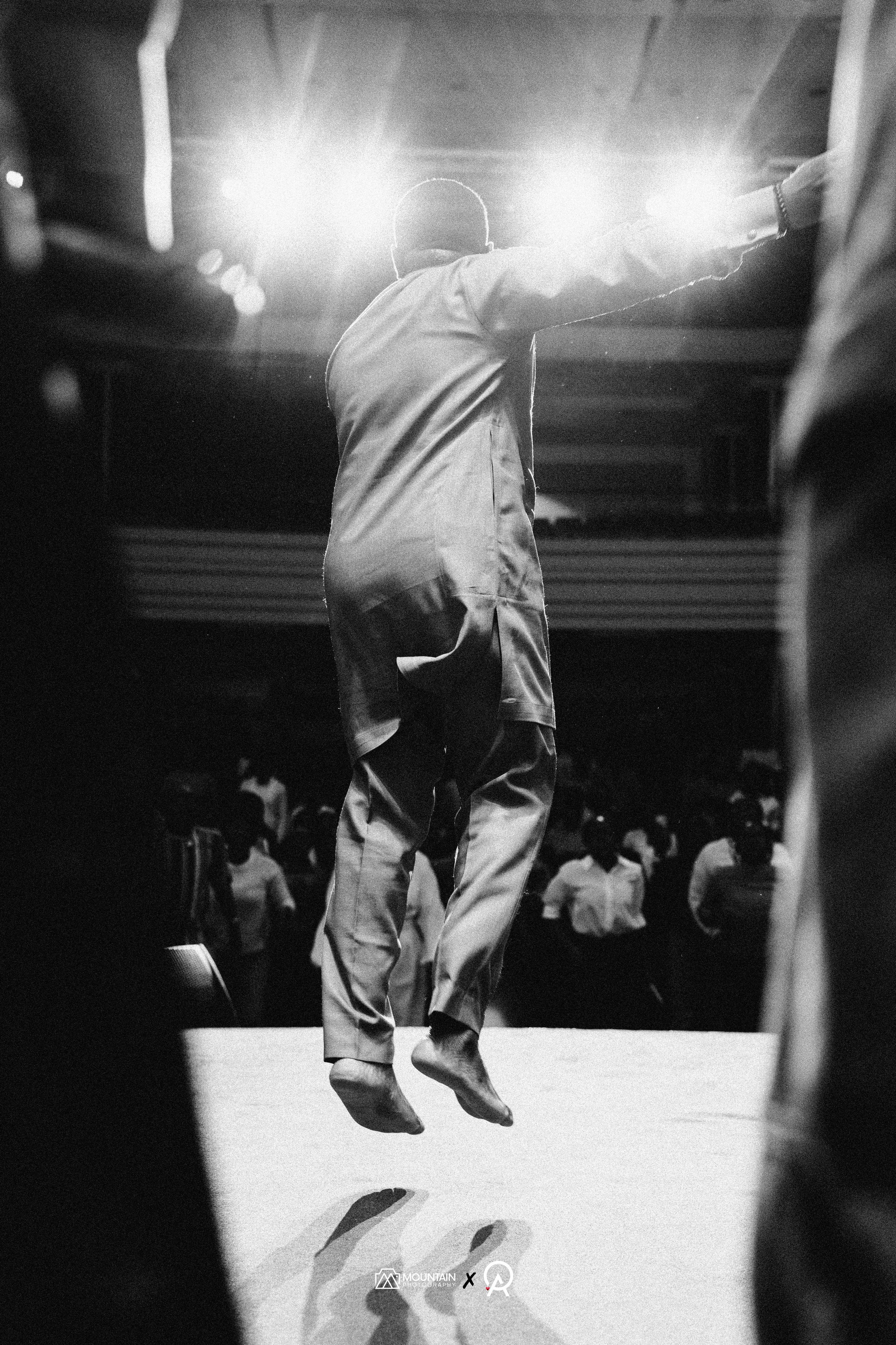 One Audience Gospel concert With Prospa Ochimana. Я занимаюсь событийной, свадебной, товарной, студийной… фотографией