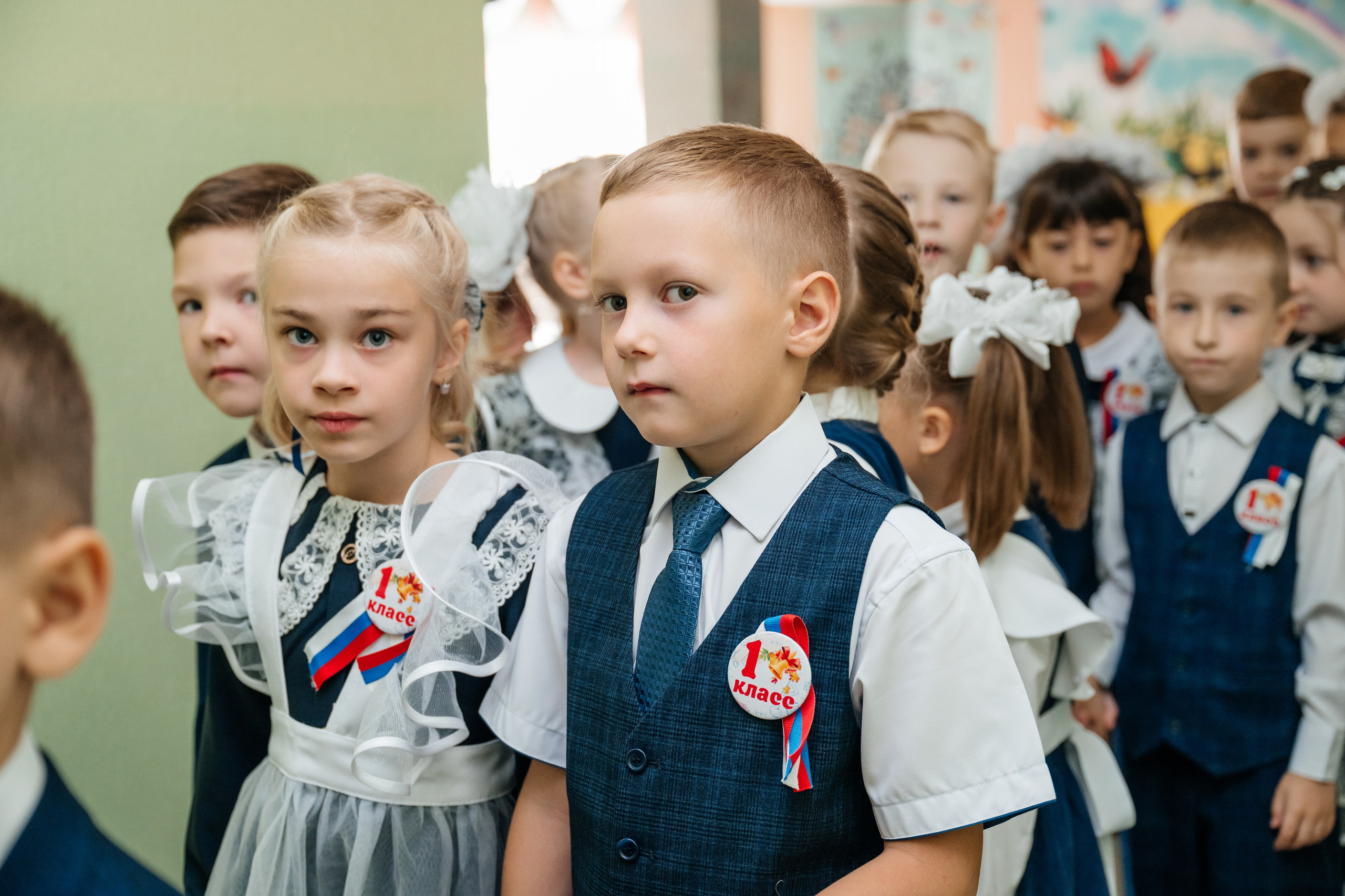 День первоклассника. Школьный фотограф в Валуйках. Фотосессии для выпускников и изготовление выпускных альбомов в городе Валуйки и в Белгородской области