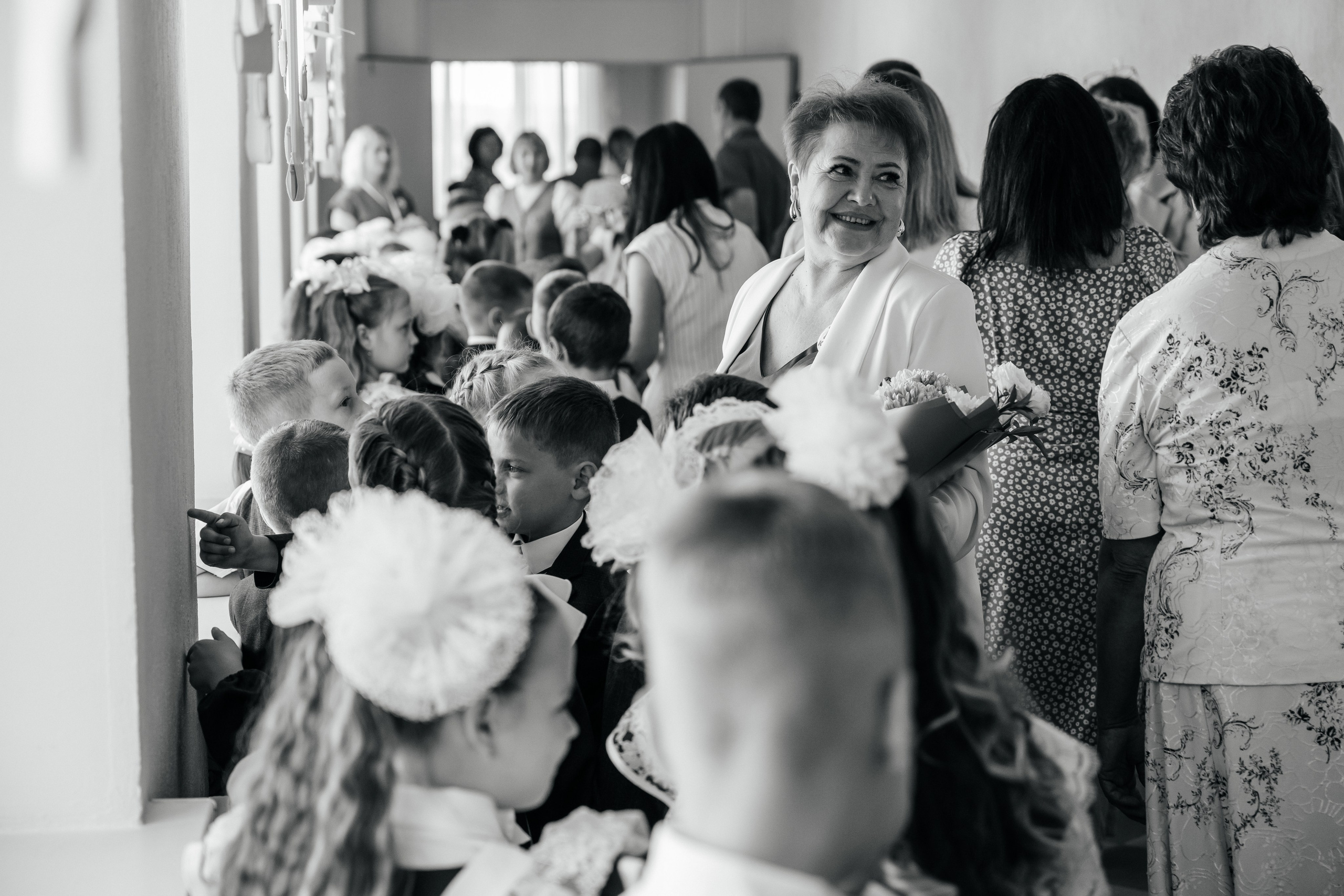 День первоклассника. Школьный фотограф в Валуйках. Фотосессии для выпускников и изготовление выпускных альбомов в городе Валуйки и в Белгородской области