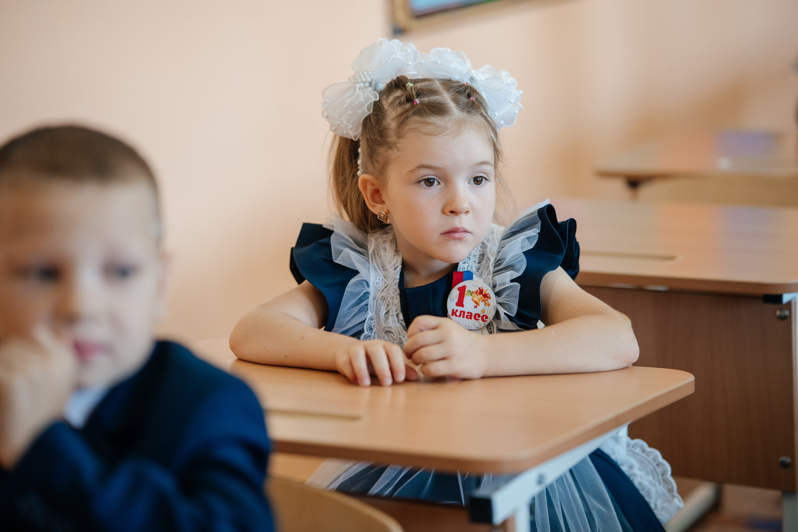 День первоклассника. Школьный фотограф в Валуйках. Фотосессии для выпускников и изготовление выпускных альбомов в городе Валуйки и в Белгородской области