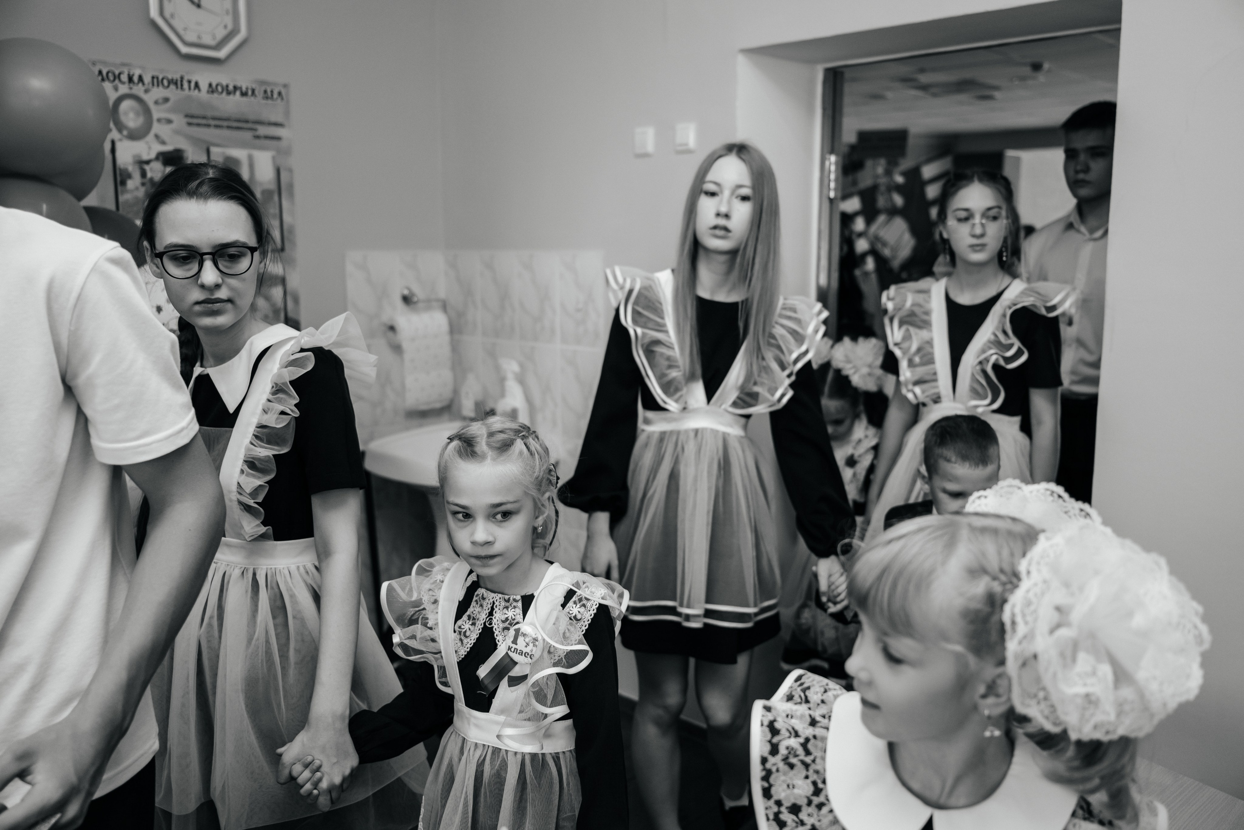 День первоклассника. Школьный фотограф в Валуйках. Фотосессии для выпускников и изготовление выпускных альбомов в городе Валуйки и в Белгородской области