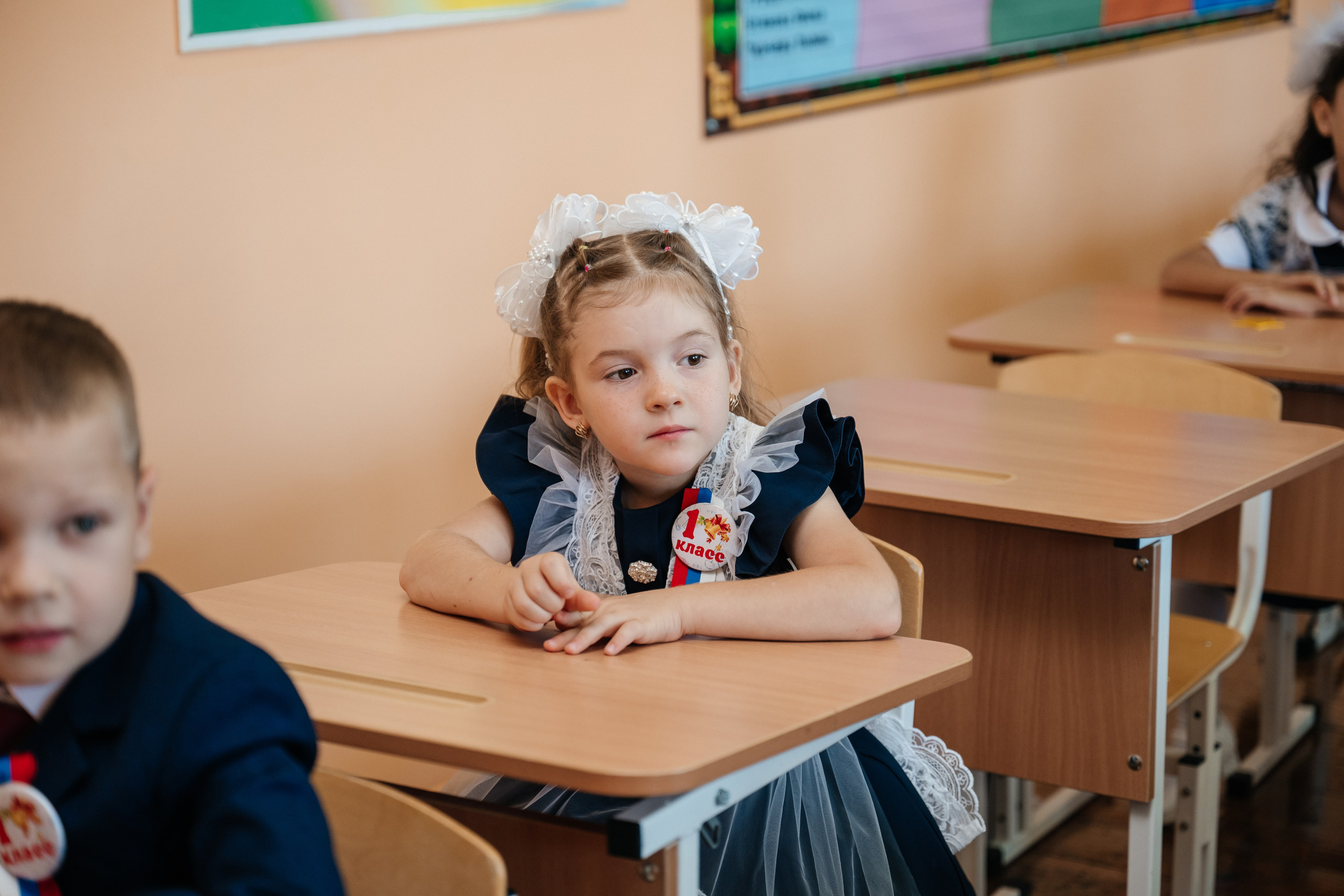 День первоклассника. Школьный фотограф в Валуйках. Фотосессии для выпускников и изготовление выпускных альбомов в городе Валуйки и в Белгородской области