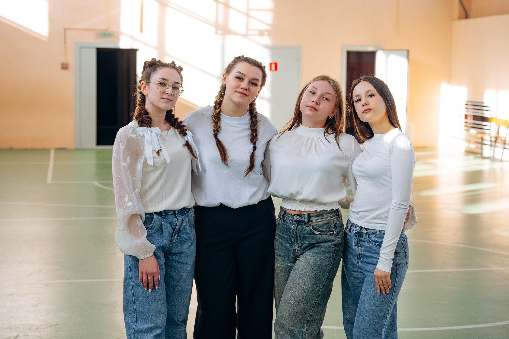 Фотосессия учеников 11 класса в школе. Свадебный и репортажный фотограф в Ярославле Евгений Сальников