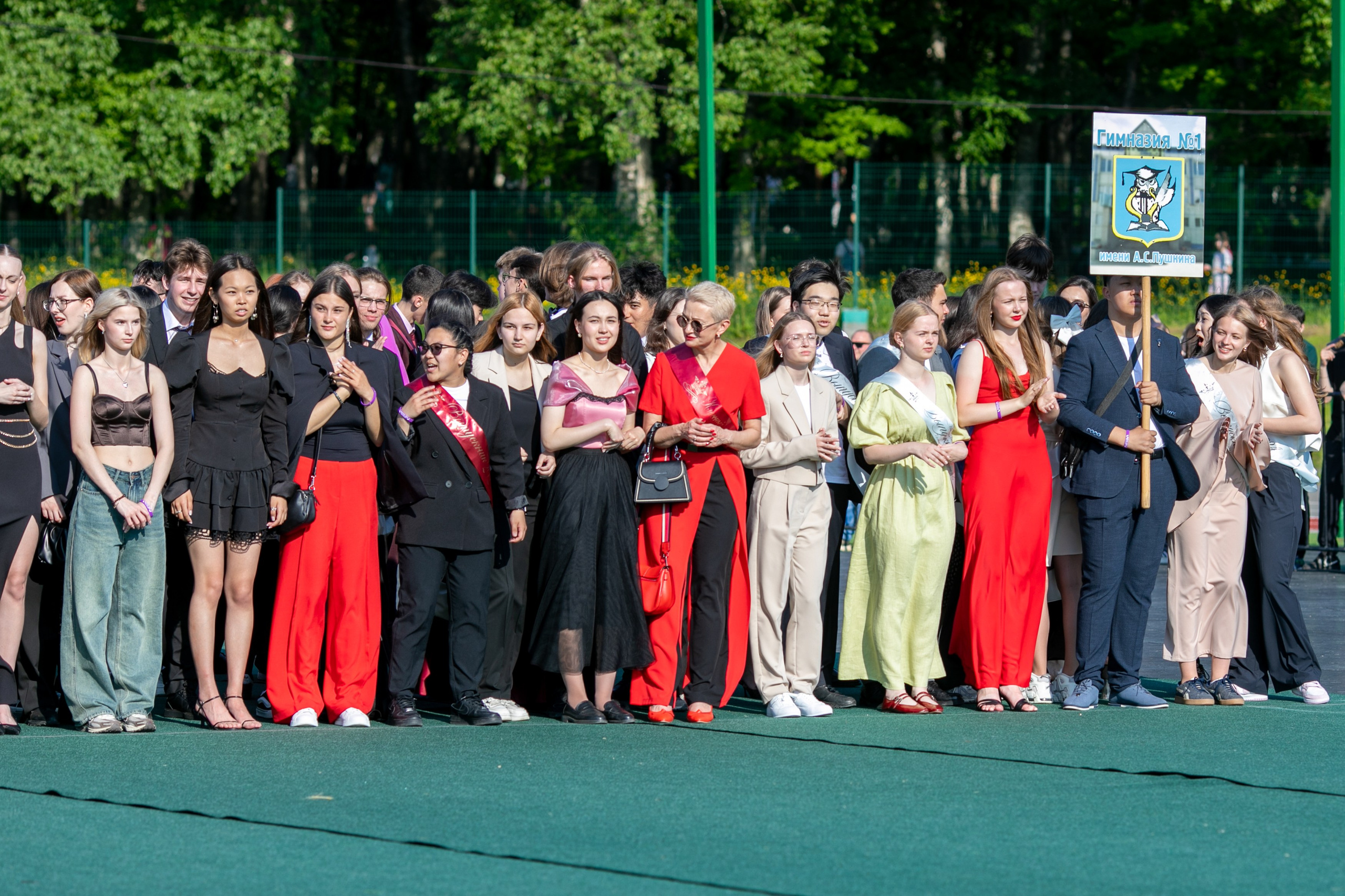 Городской выпускной в парке. Школьный и детский фотограф в Южно-Сахалинске Анастасия Лескова