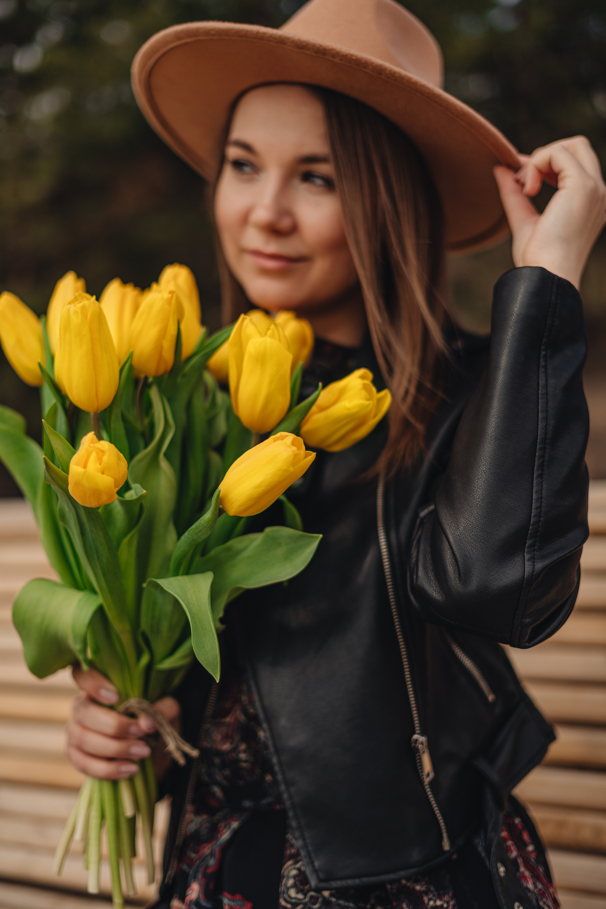 Елена | Съемка с тюльпанами. Фотограф Карина Шмулёва. Воронеж и область