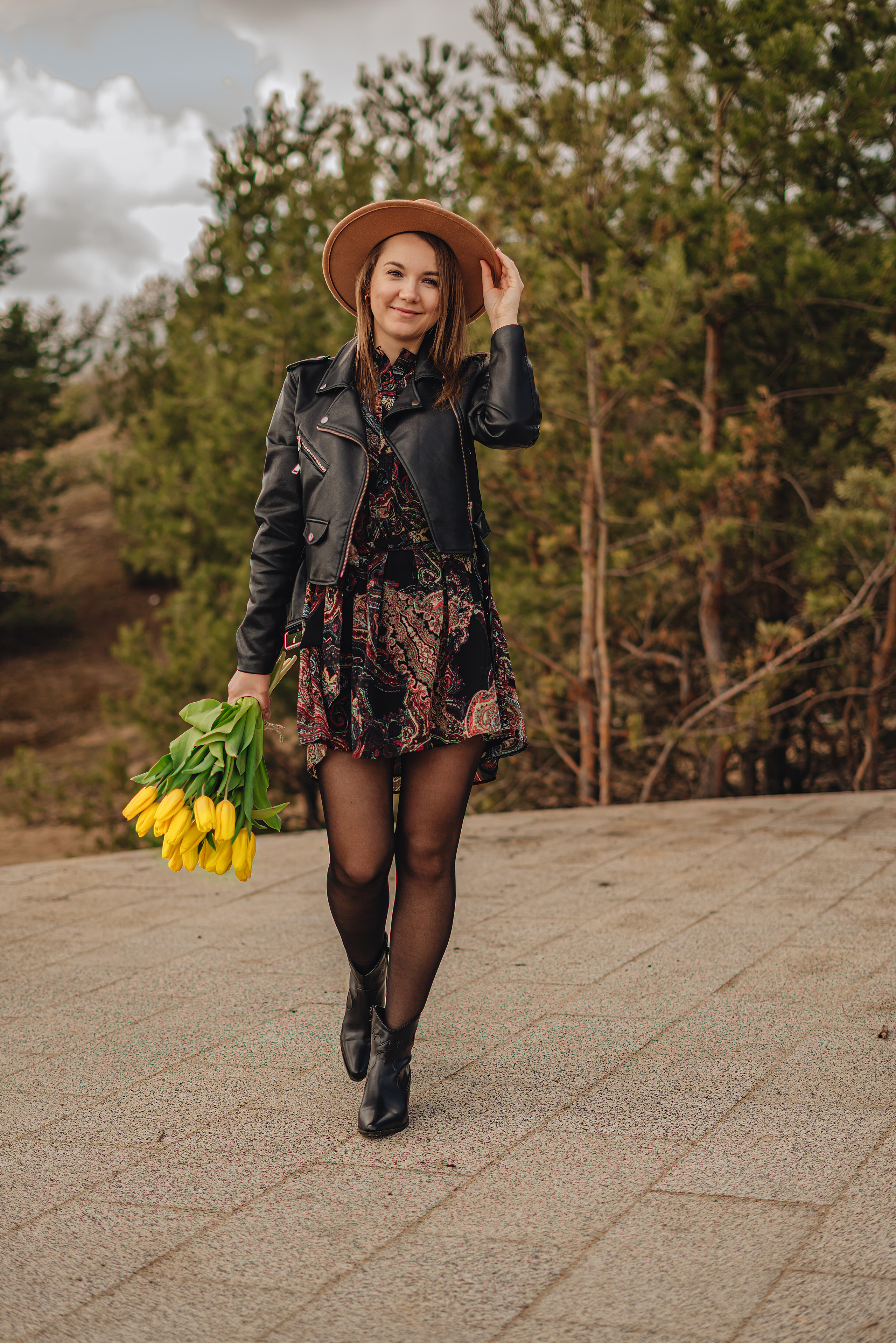 Елена | Съемка с тюльпанами. Фотограф Карина Шмулёва. Воронеж и область