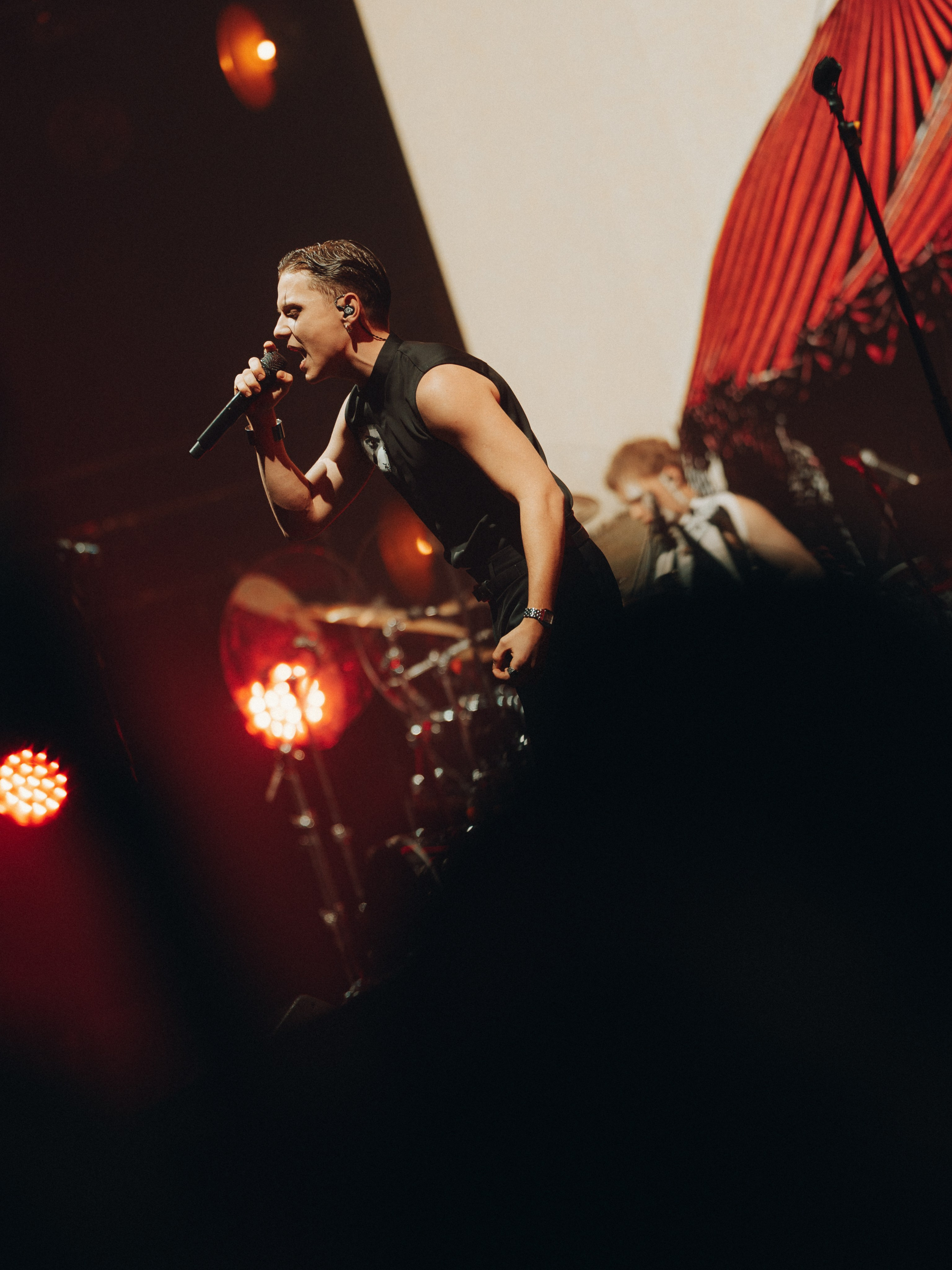 Ваня Дмитриенко. Фотограф Ксения Калюжная