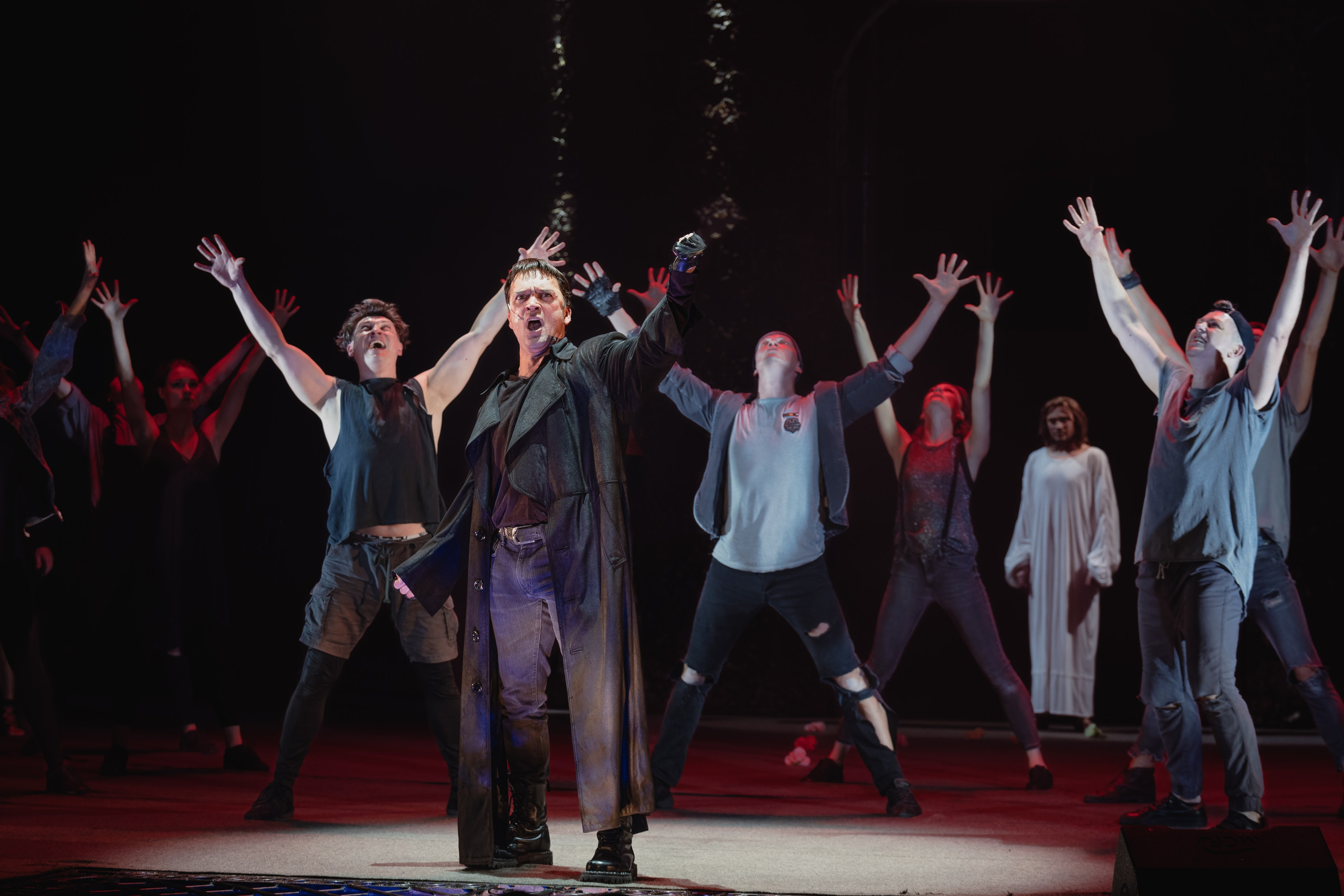 Театр Моссовета: Иисус Христос — Суперзвезда — 33 года на сцене. Сайт фотографа Сергея Абрамова