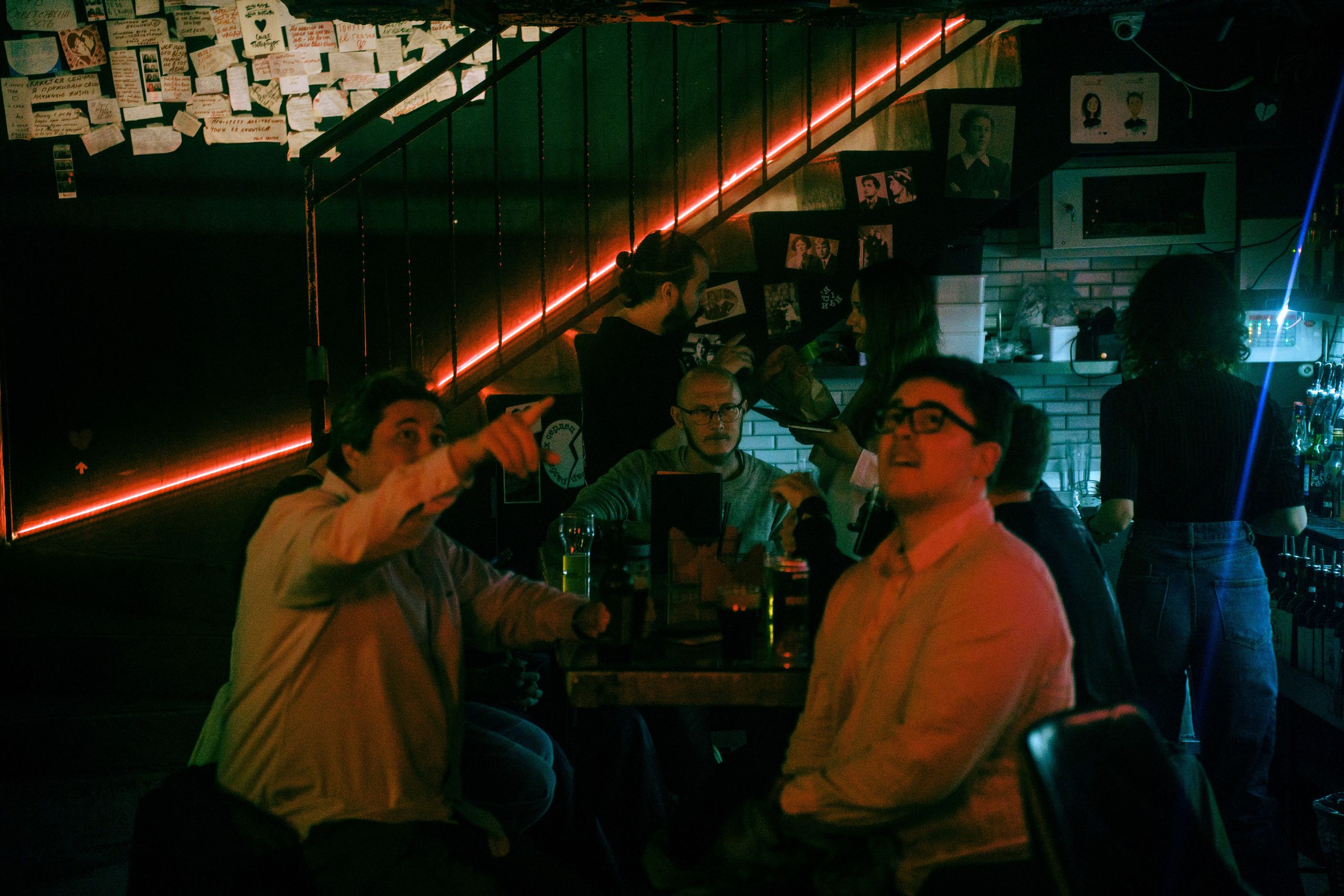 Из Сибири с любовью. Бар разбитых сердец. Концертный и репортажный фотограф в Санкт-Петербурге Слава Пахомов