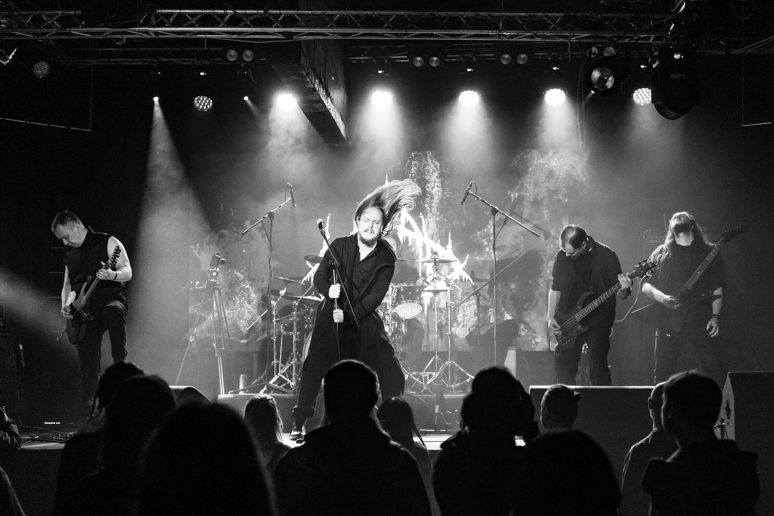 ИЛ • Minuala • Khlad|Glastonberry. Концертный и репортажный фотограф в Санкт-Петербурге Слава Пахомов