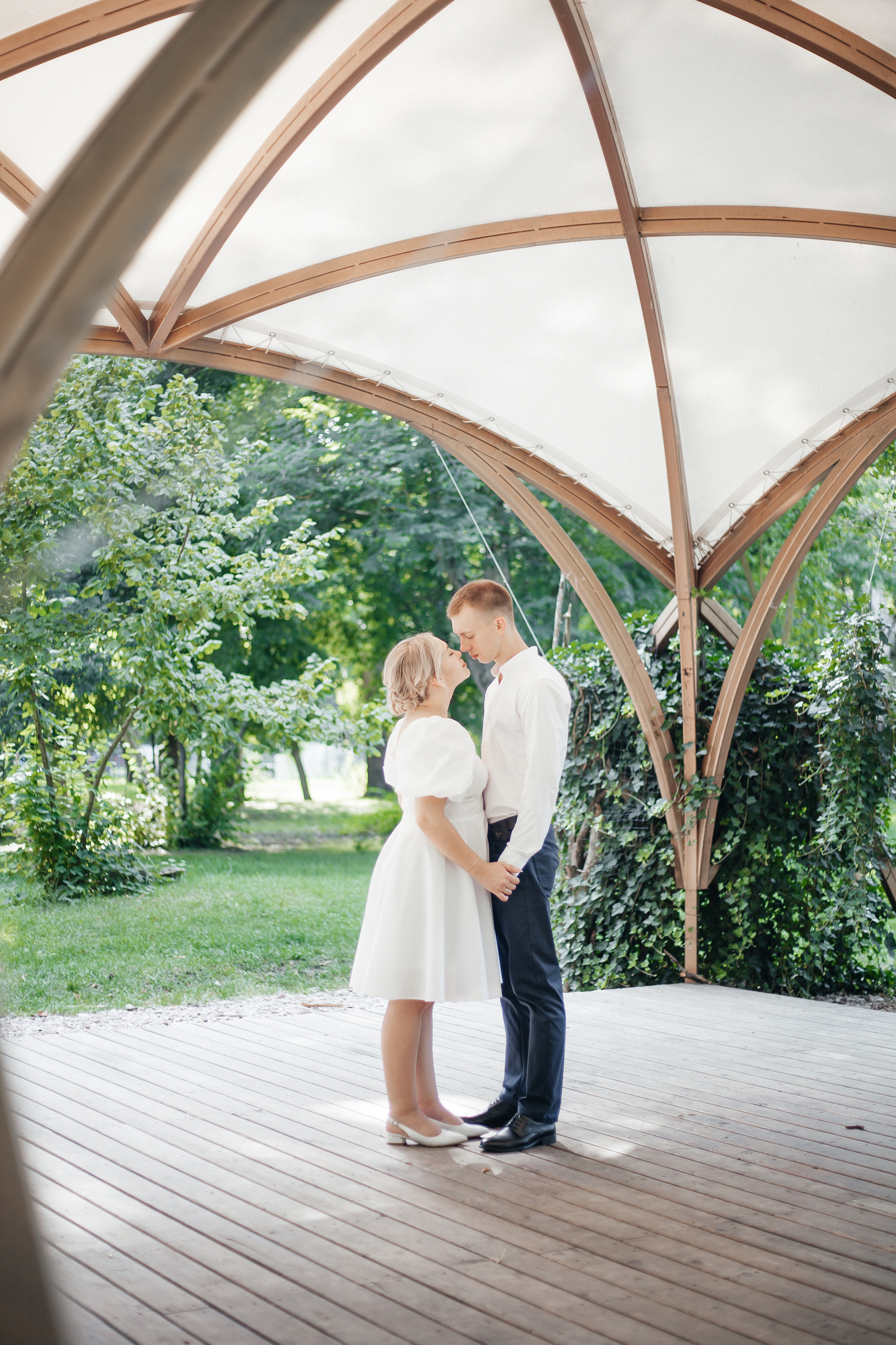 Владимир и Кристина. Свадебный фотограф в Симферополе (Крым) Валерия Воловидник