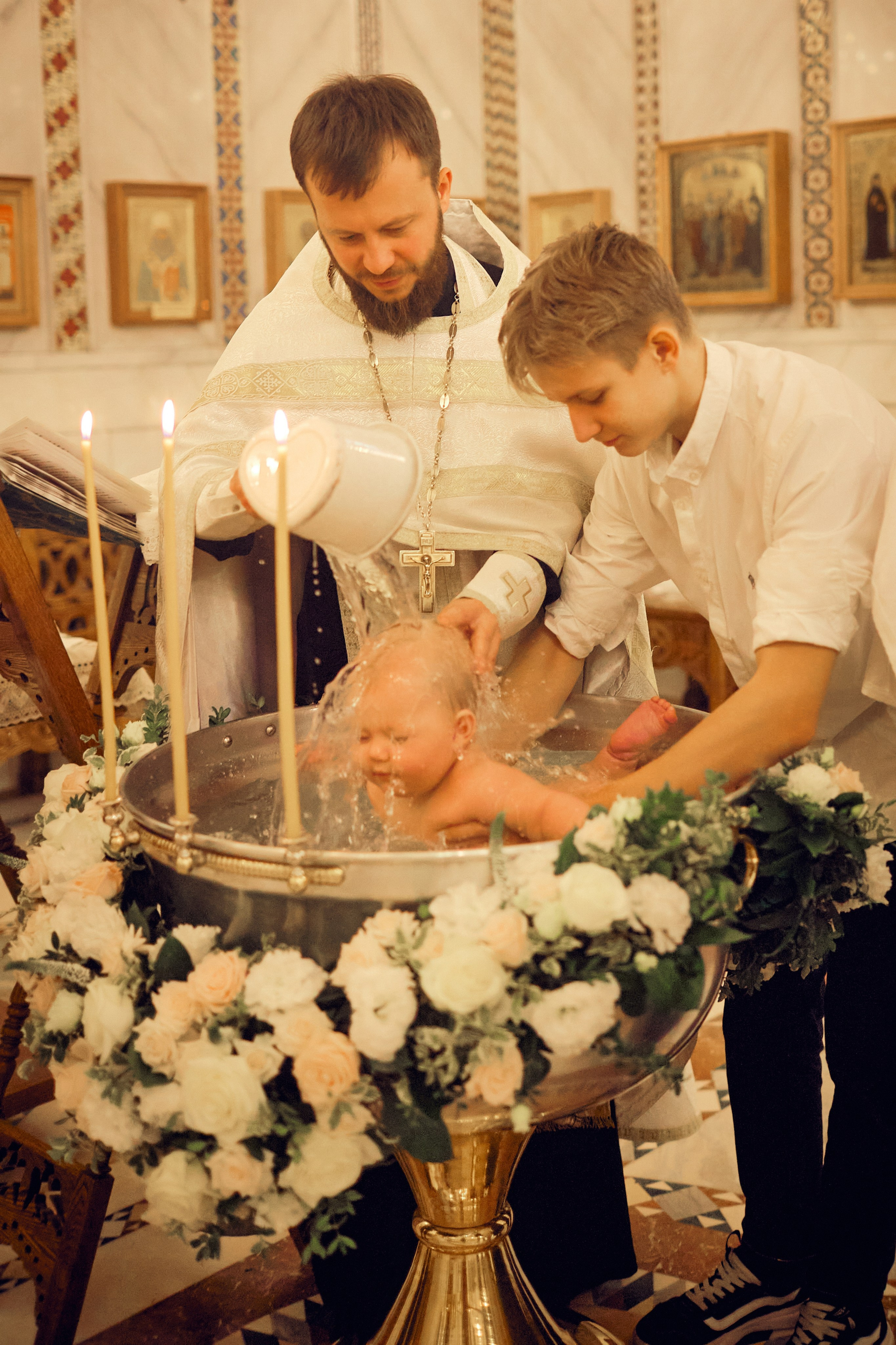 Таинство Крещения. Фотограф Москва|Ясенево Яна Новокрещенных