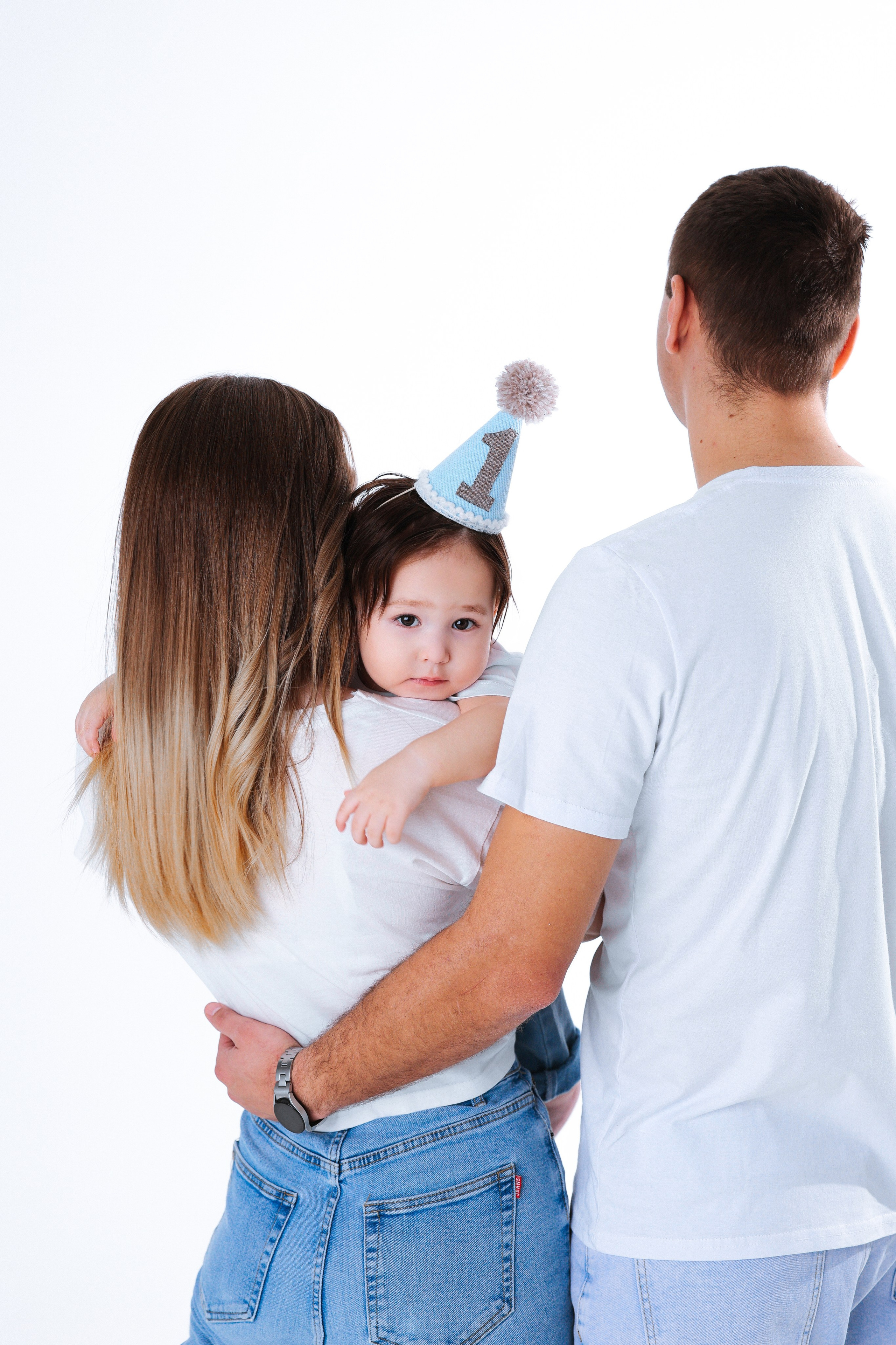 Студия MOMS. Добро пожаловать в мир моего творчества! Меня зовут Аня! Я детский и семейный фотораф!
