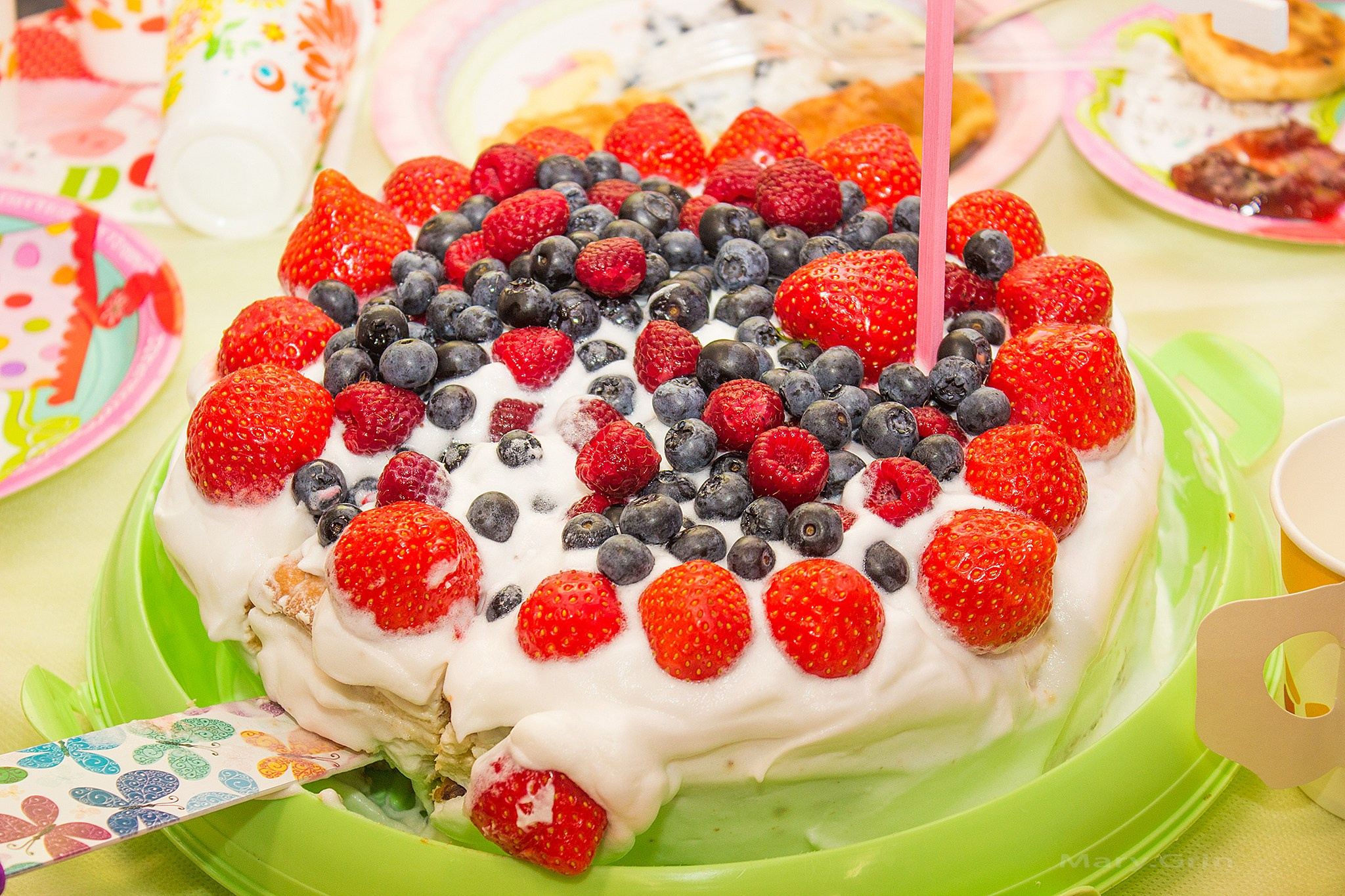 День рождения в стиле свинки Пеппа в Изумрудном городе. Детский и семейный фотограф, фотограф мероприятий Нижний Новгород