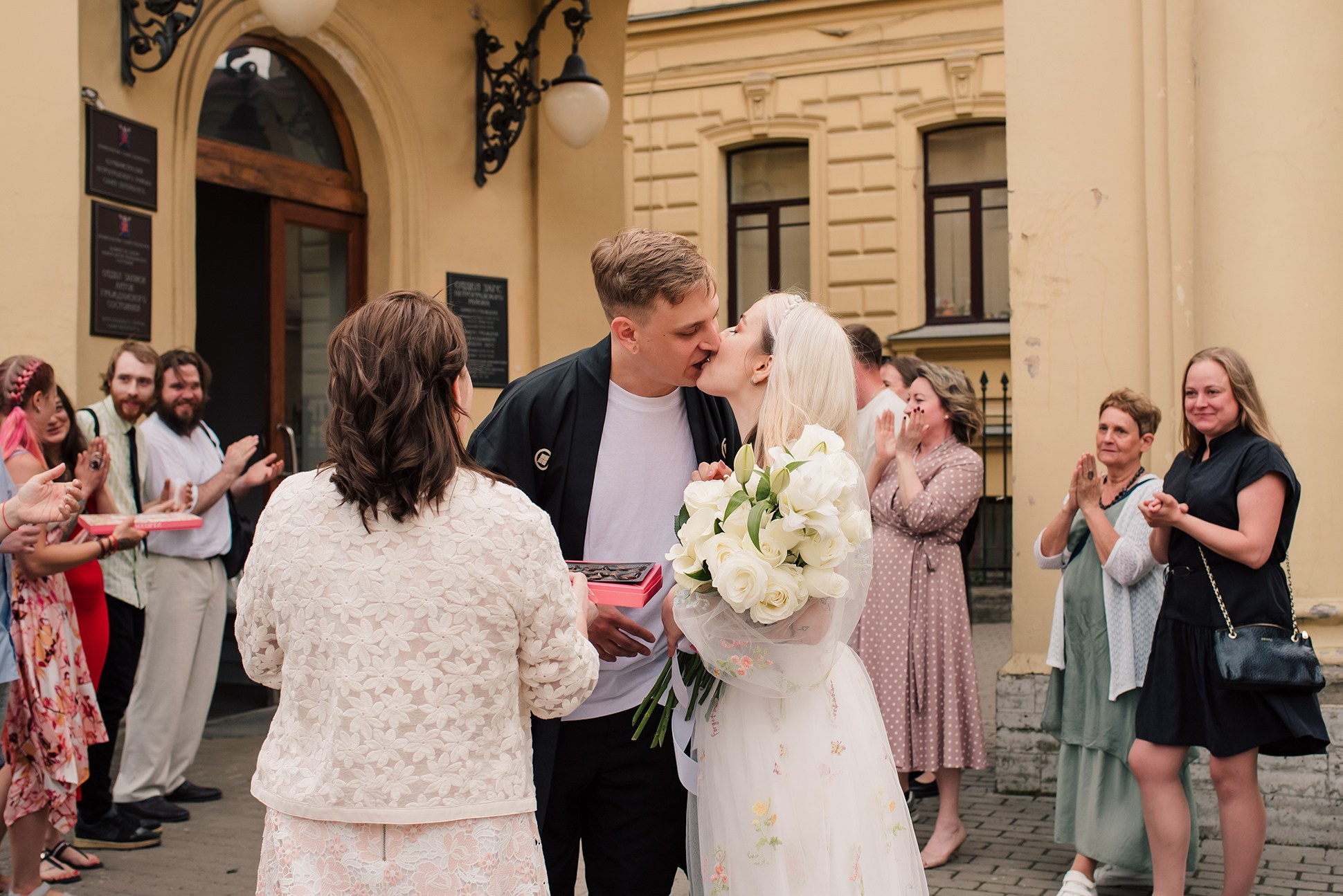 Настя и Артем. Секретный сад. Семейный и Свадебный фотограф. Санкт-Петербург. Пушкин