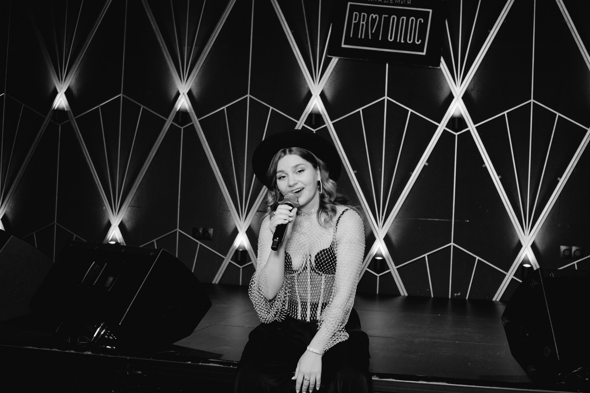 КАРАОКЕ БАР P'YANO. Репортажный и портретный фотограф в Екатеринбурге Гизатуллин Марат