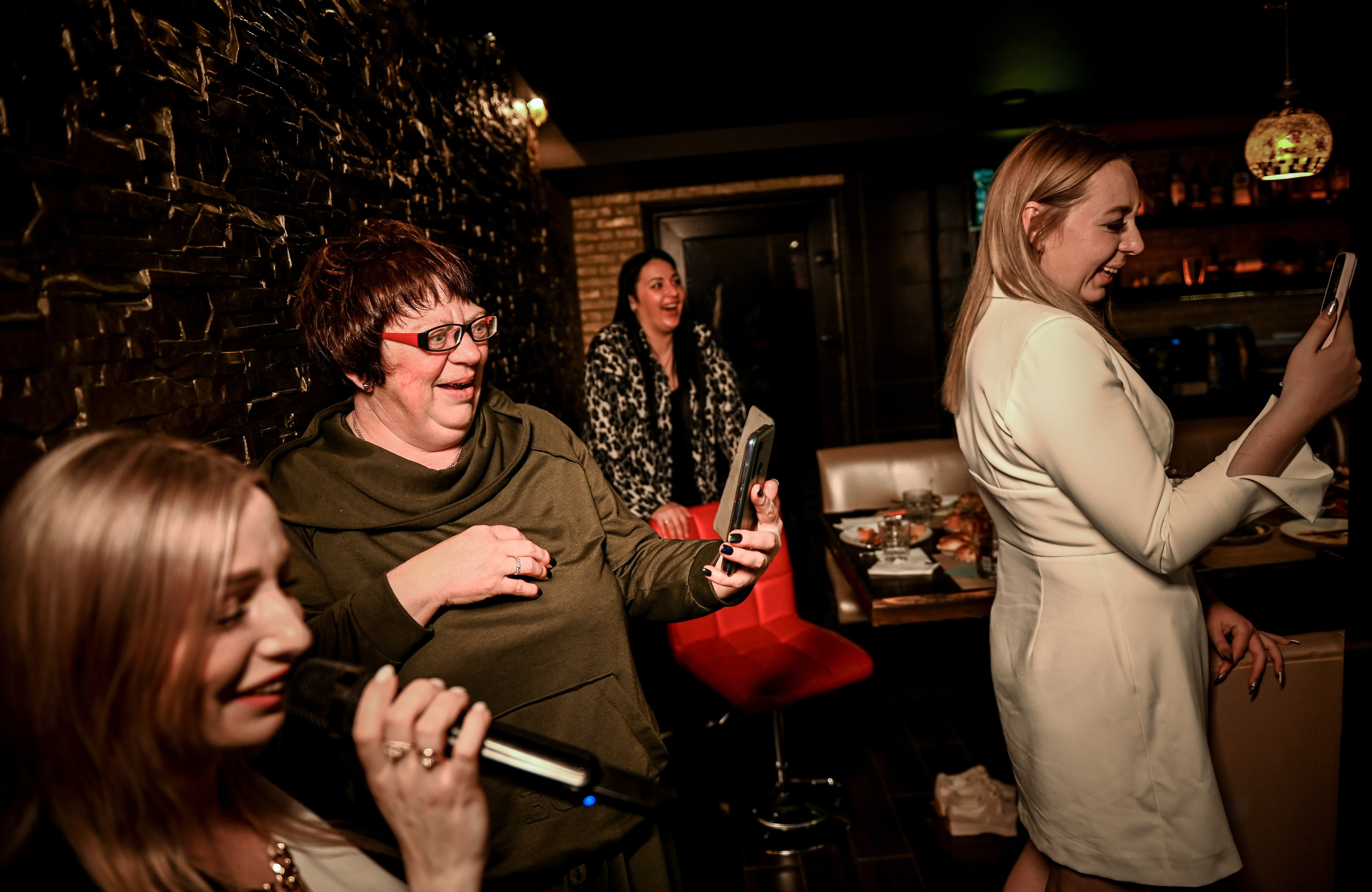 День рождения. Свадебный, семейный, детский, контент фотограф в Омске Максим Ильин