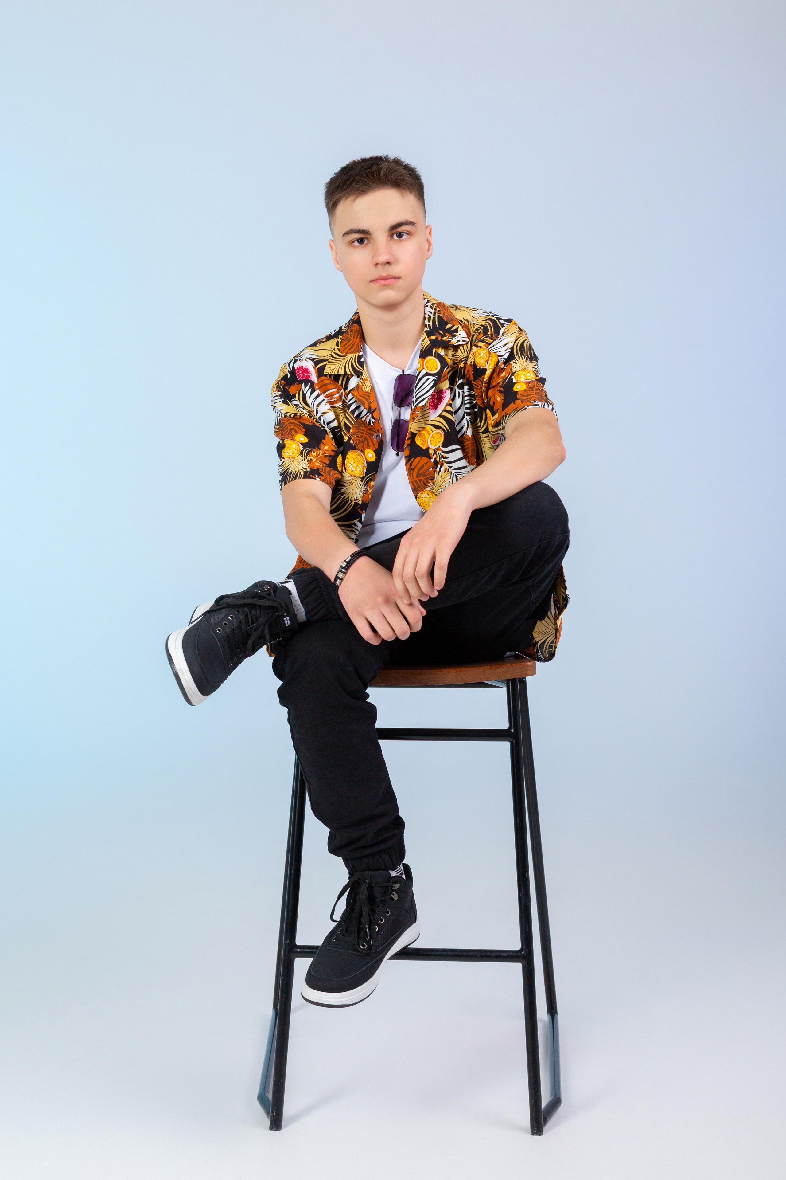 Фотоальбомы СТАРШЕКЛАССНИКИ. Студия «Фокус» детская фотография Ольги Поповой г. Бийск