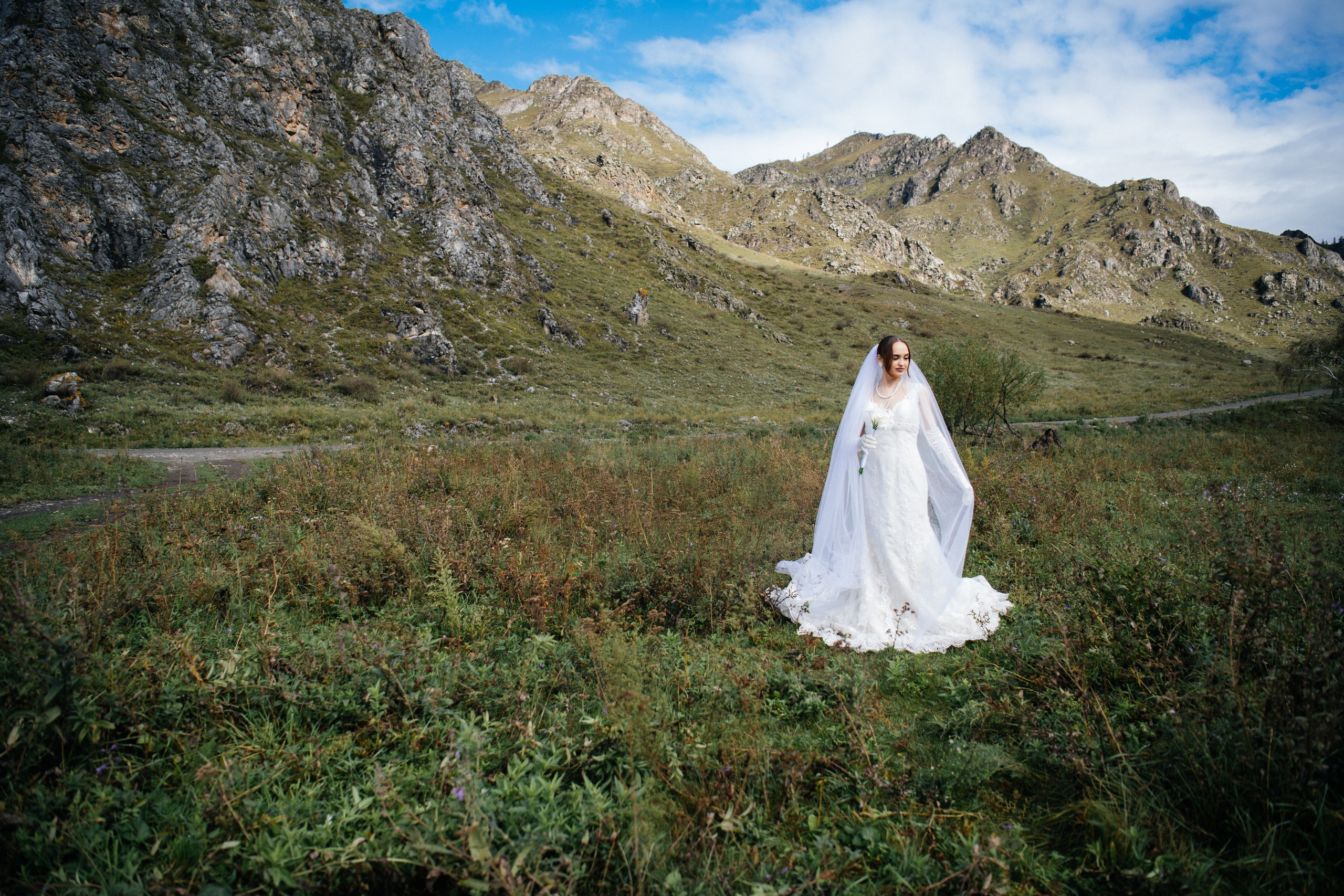 alt="Свадебный фотограф в Барнауле"