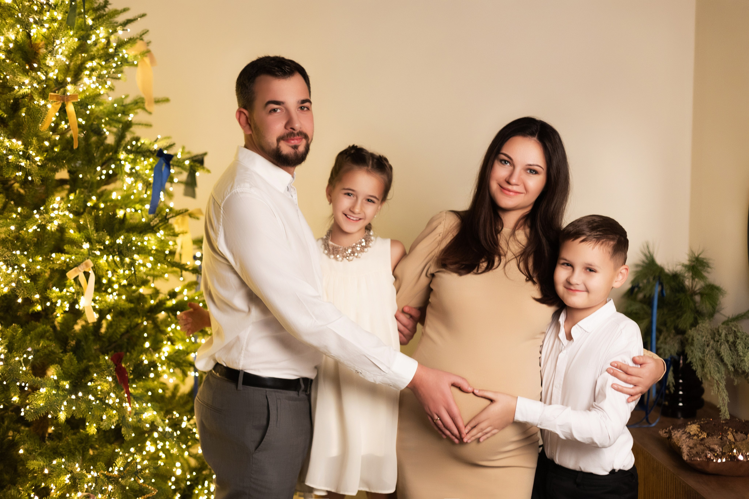 Ирина, Юрий, Влад и Милана. Фотограф ВИКА МЕДУЗА