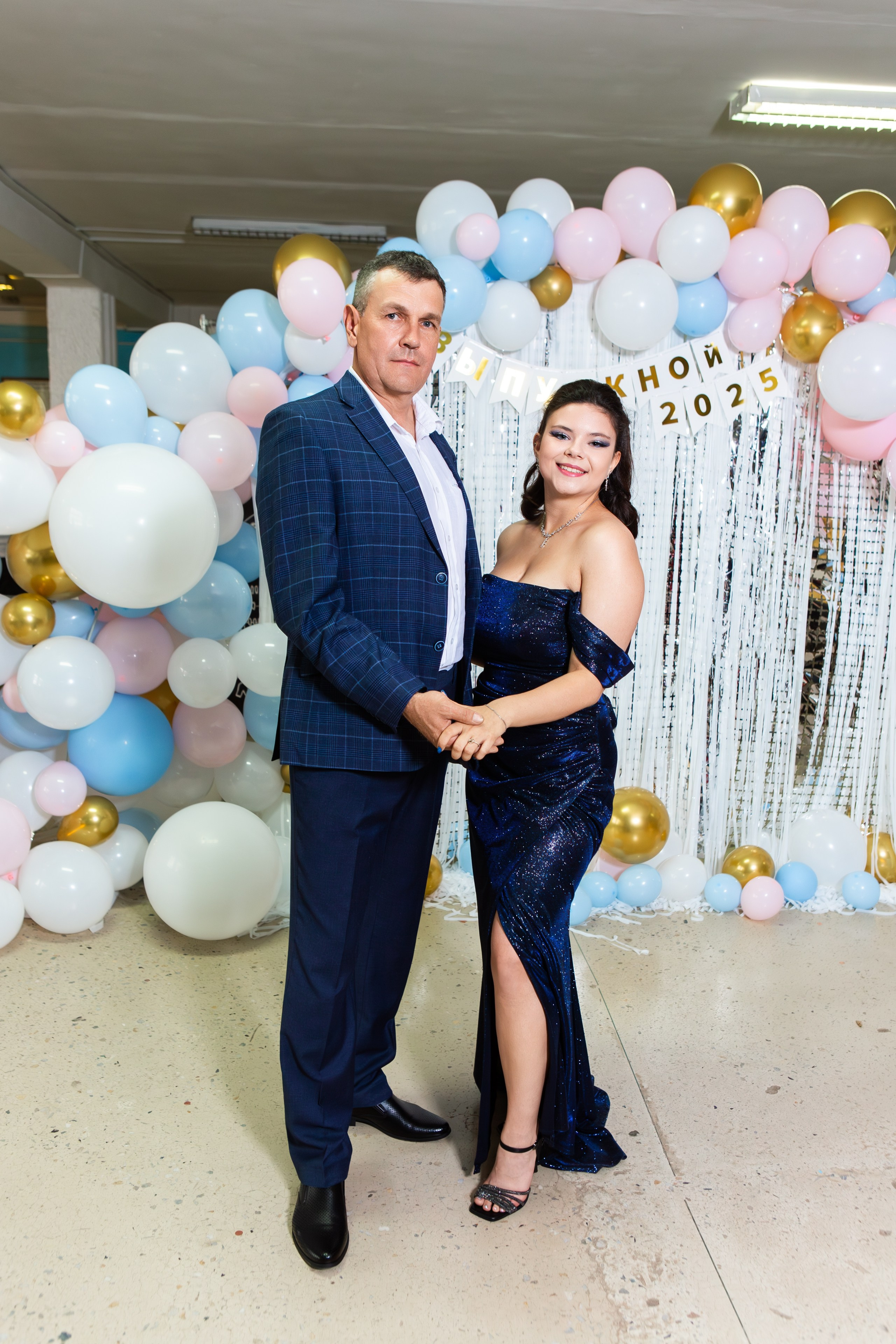 ФОТОСЕССИЯ С РОДИТЕЛЯМИ ВЫПУСКНОЙ 2025 9 ШКОЛА МЦЕНСК. ТВОЙ АЛЬБОМ / ТВОИ ПРАВИЛА