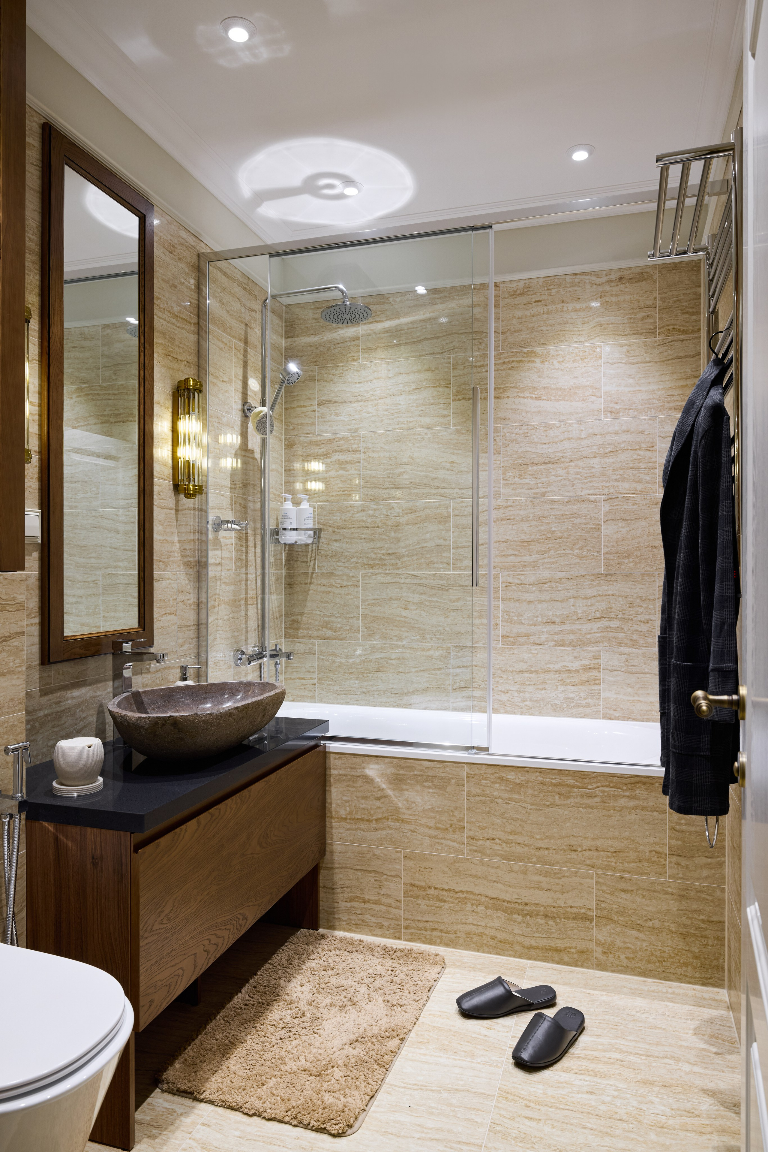 Московский 65, СПБ. Davvero