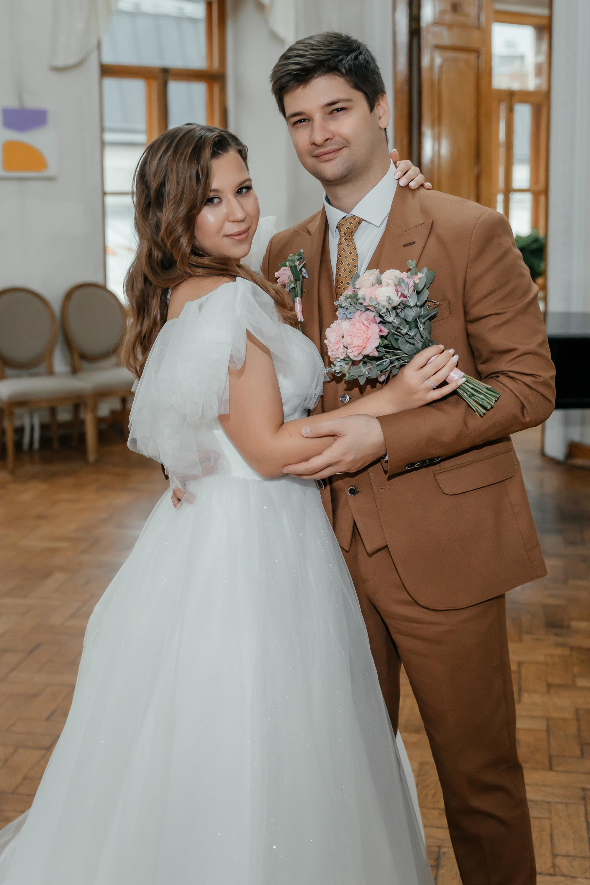 Якиманка Хол и читальня им. Пушкина