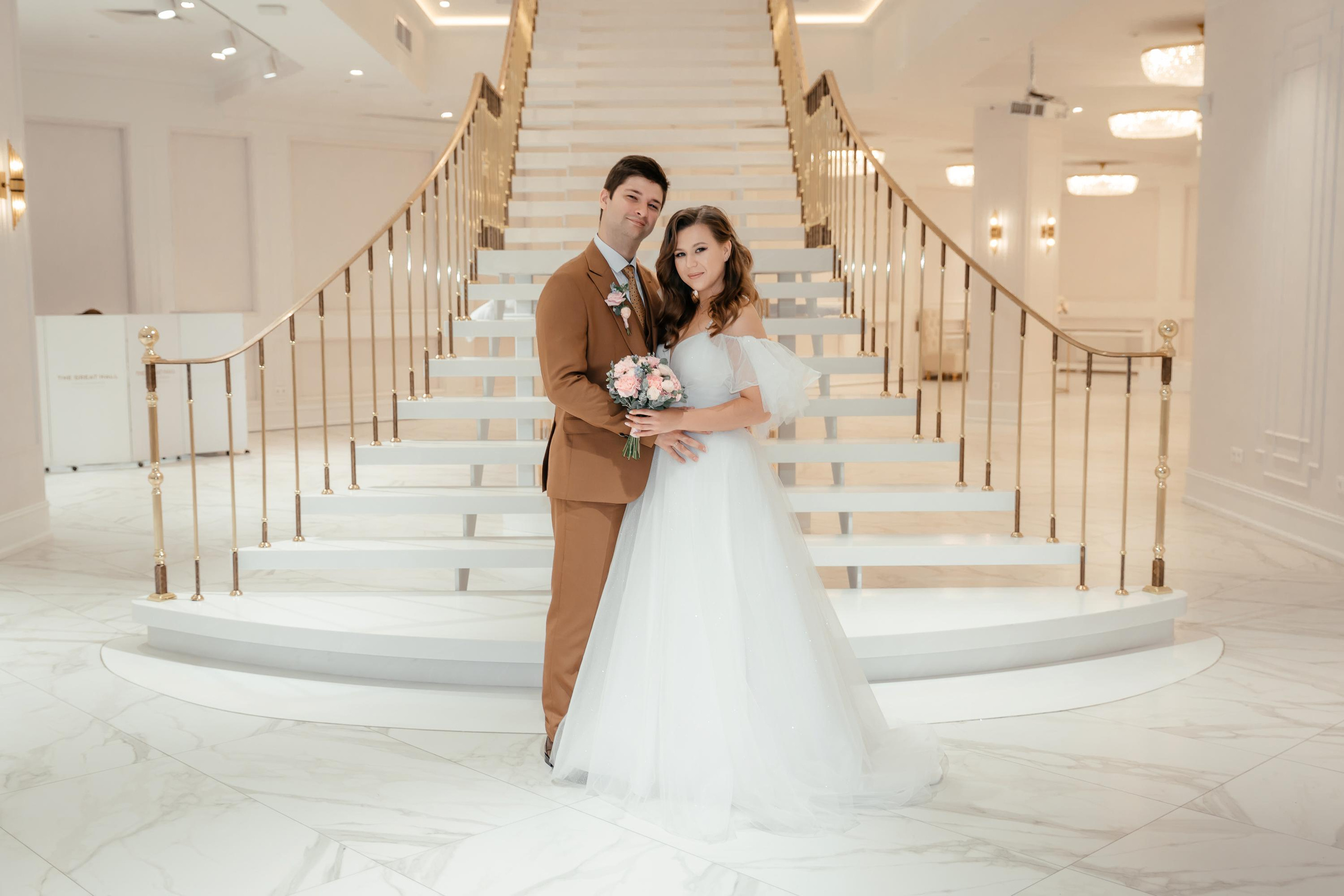 Якиманка Хол и читальня им. Пушкина