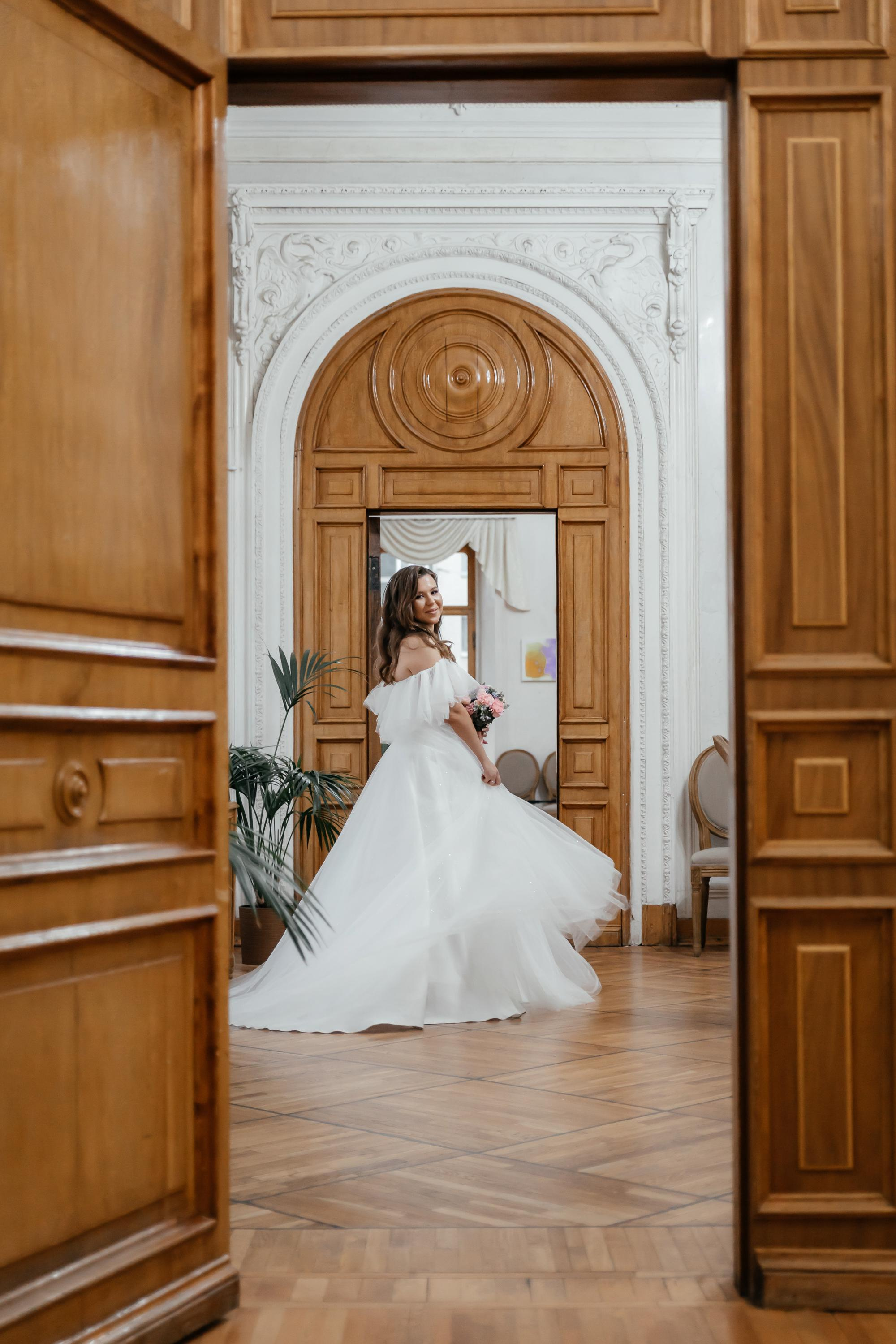 Якиманка Хол и читальня им. Пушкина