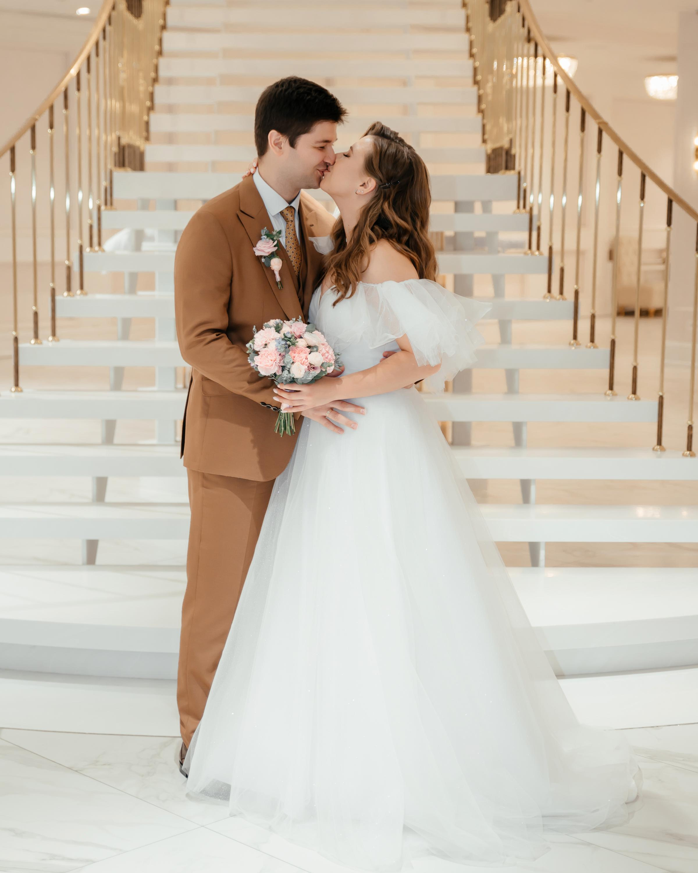 Якиманка Хол и читальня им. Пушкина