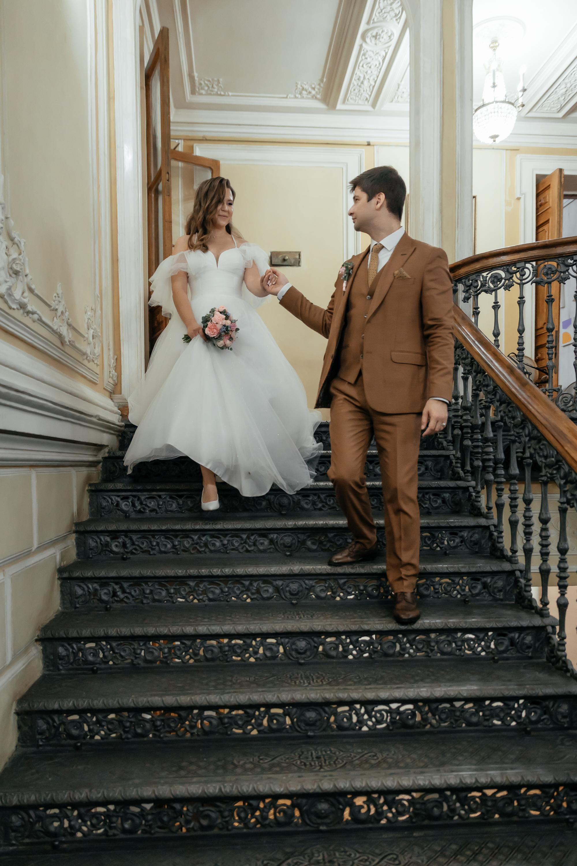 Якиманка Хол и читальня им. Пушкина