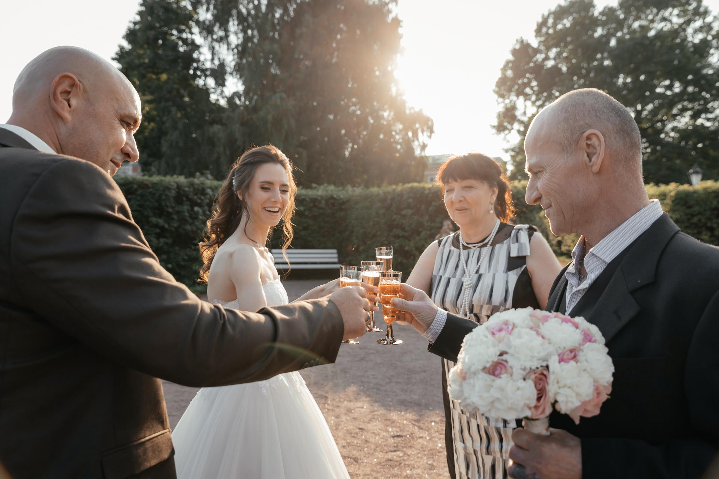 Анонс для Эльзы и Сергея