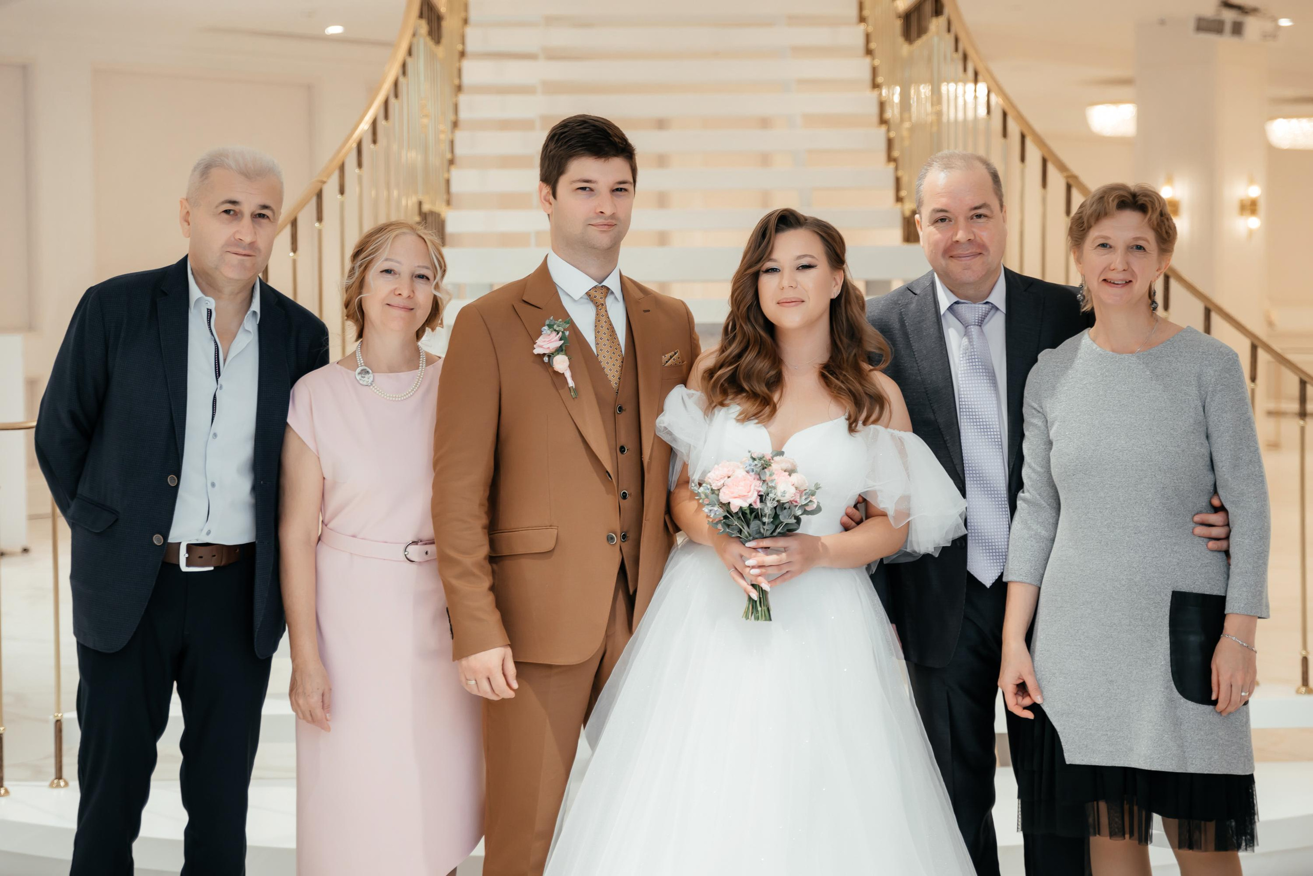 Якиманка Хол и читальня им. Пушкина