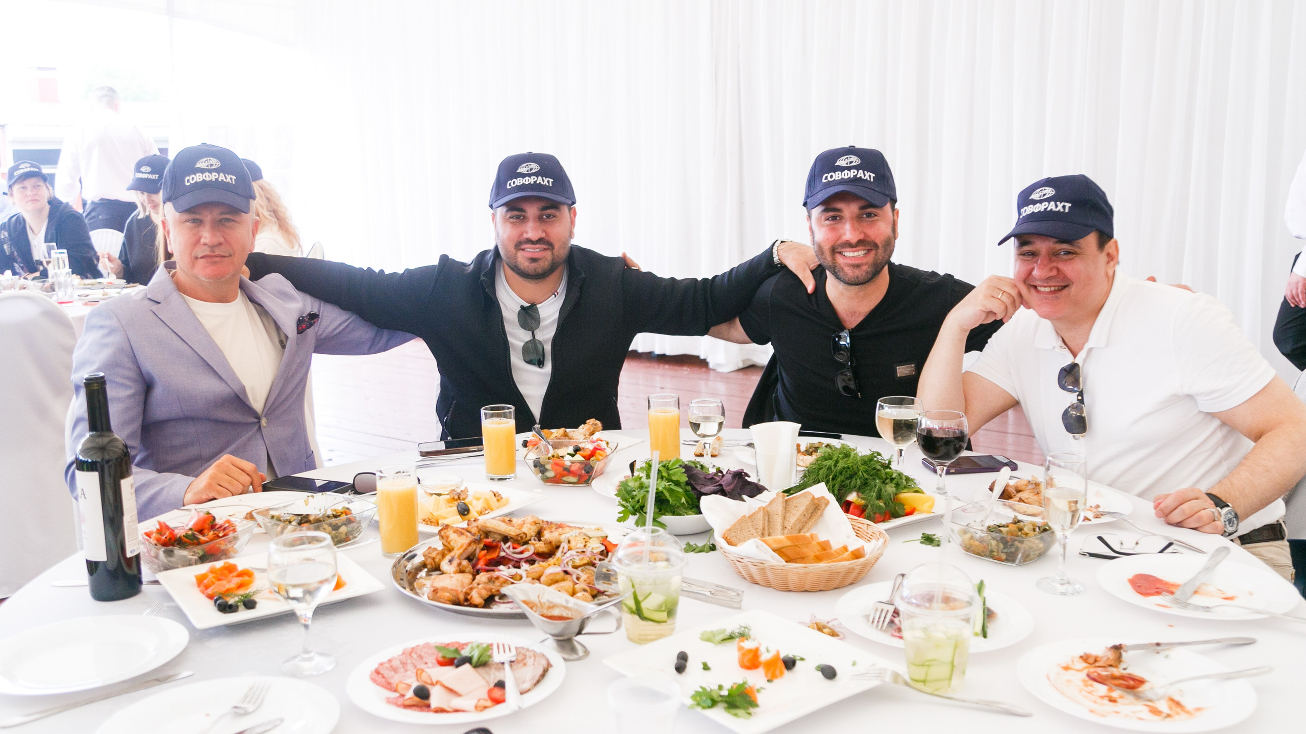 Фотосъемка корпоратива для компании Совфрахт. Репортажный фотограф Борис Геер