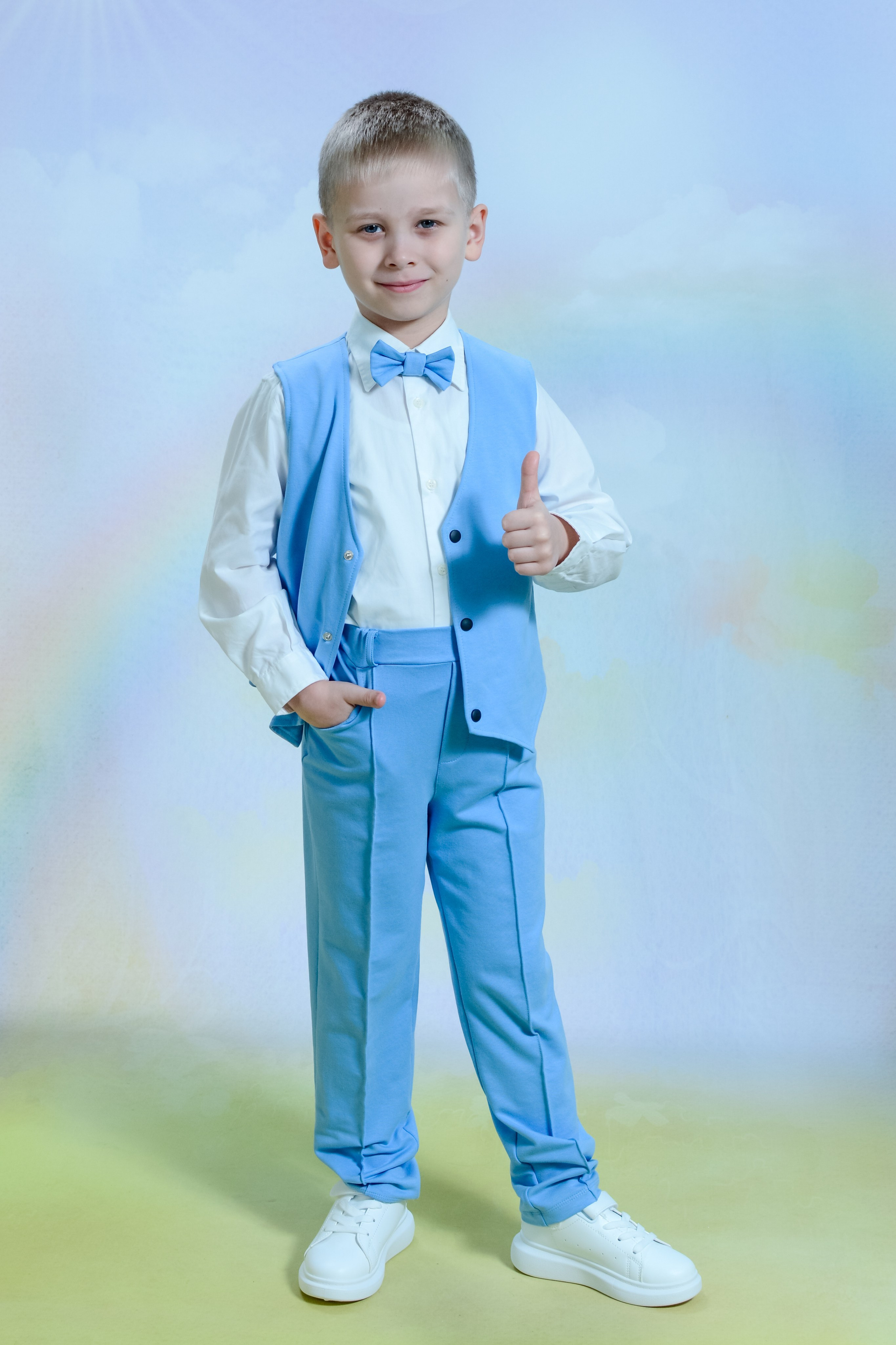 Студийная фотосессия для выпускного альбома. Вячеслав Скрипник Фотограф Краснодар